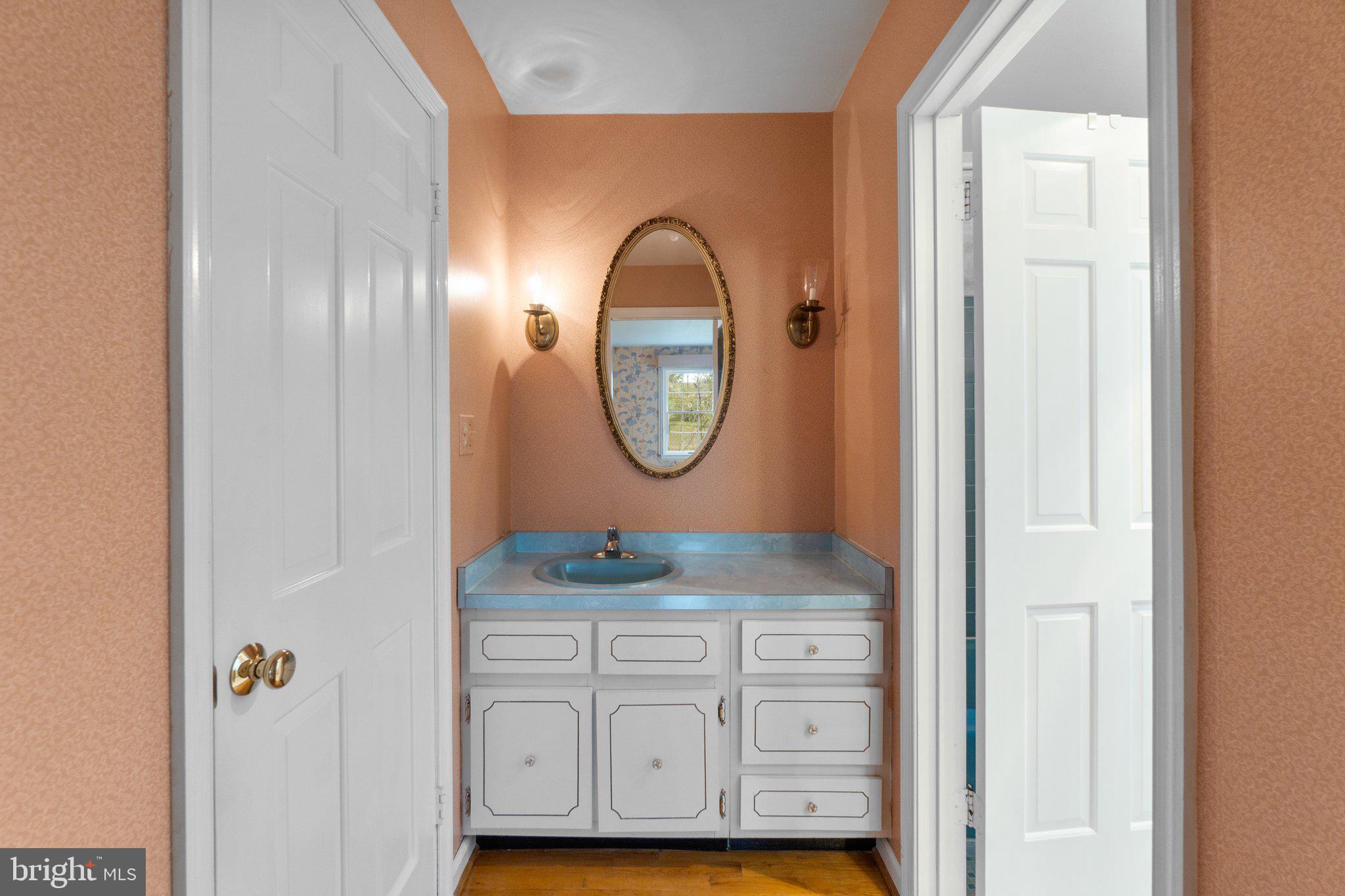 WOODMARK - Residential