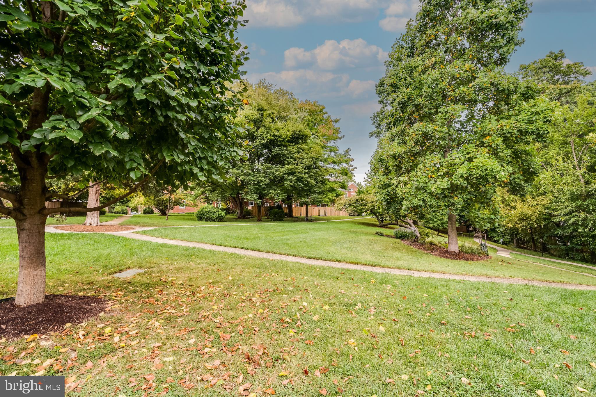 FAIRLINGTON - Residential