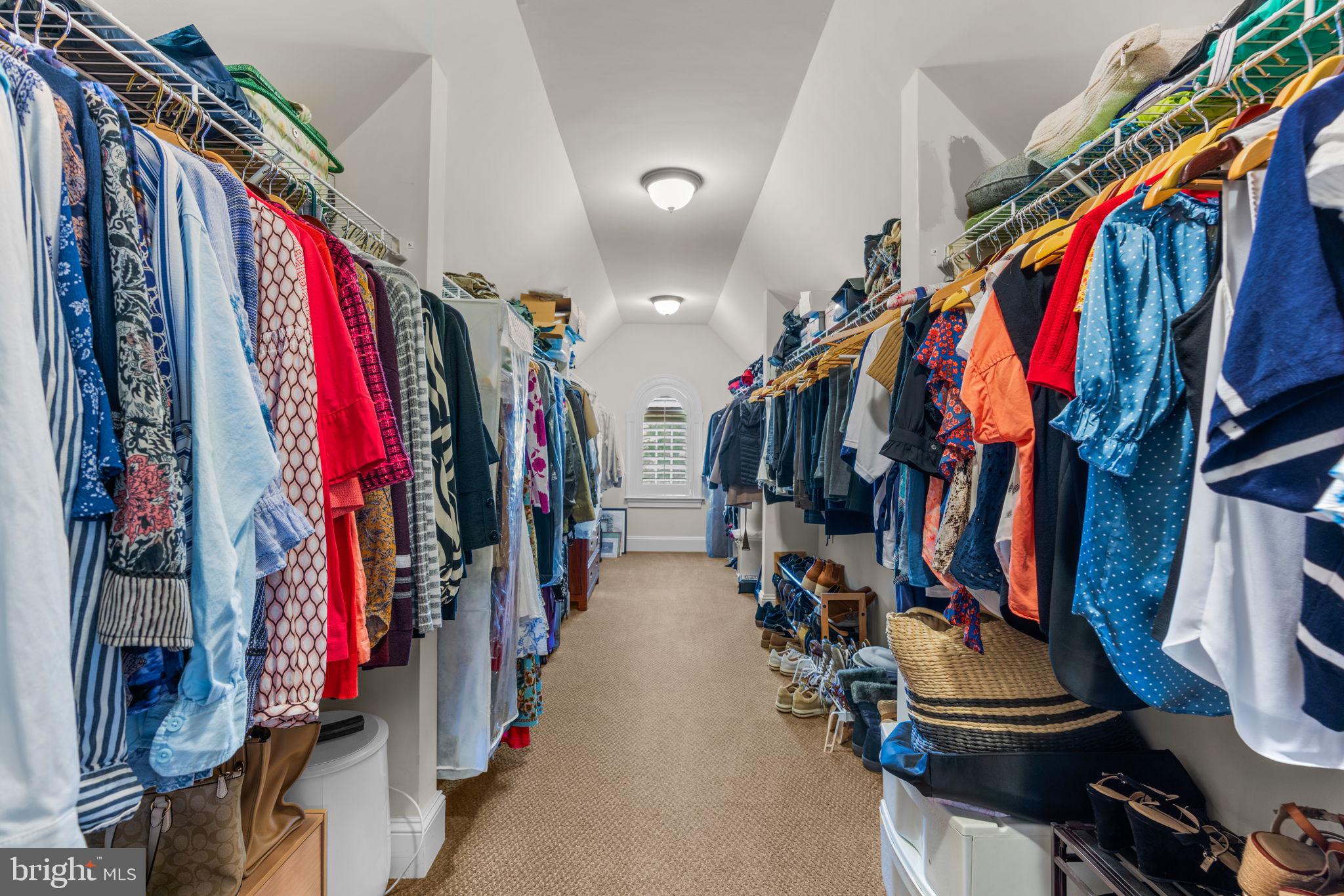 WALNUT GROVE - Residential