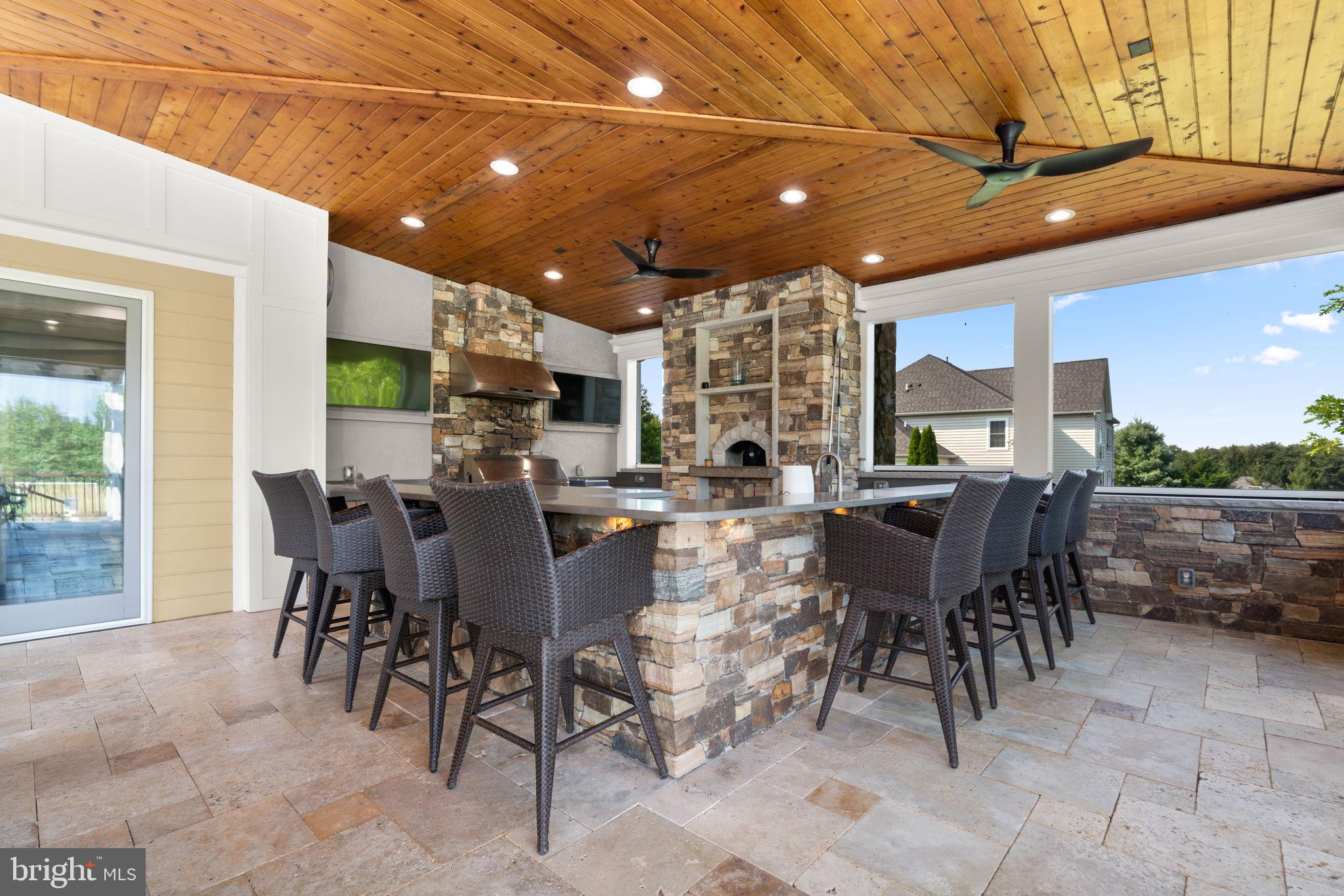 WALNUT GROVE - Residential