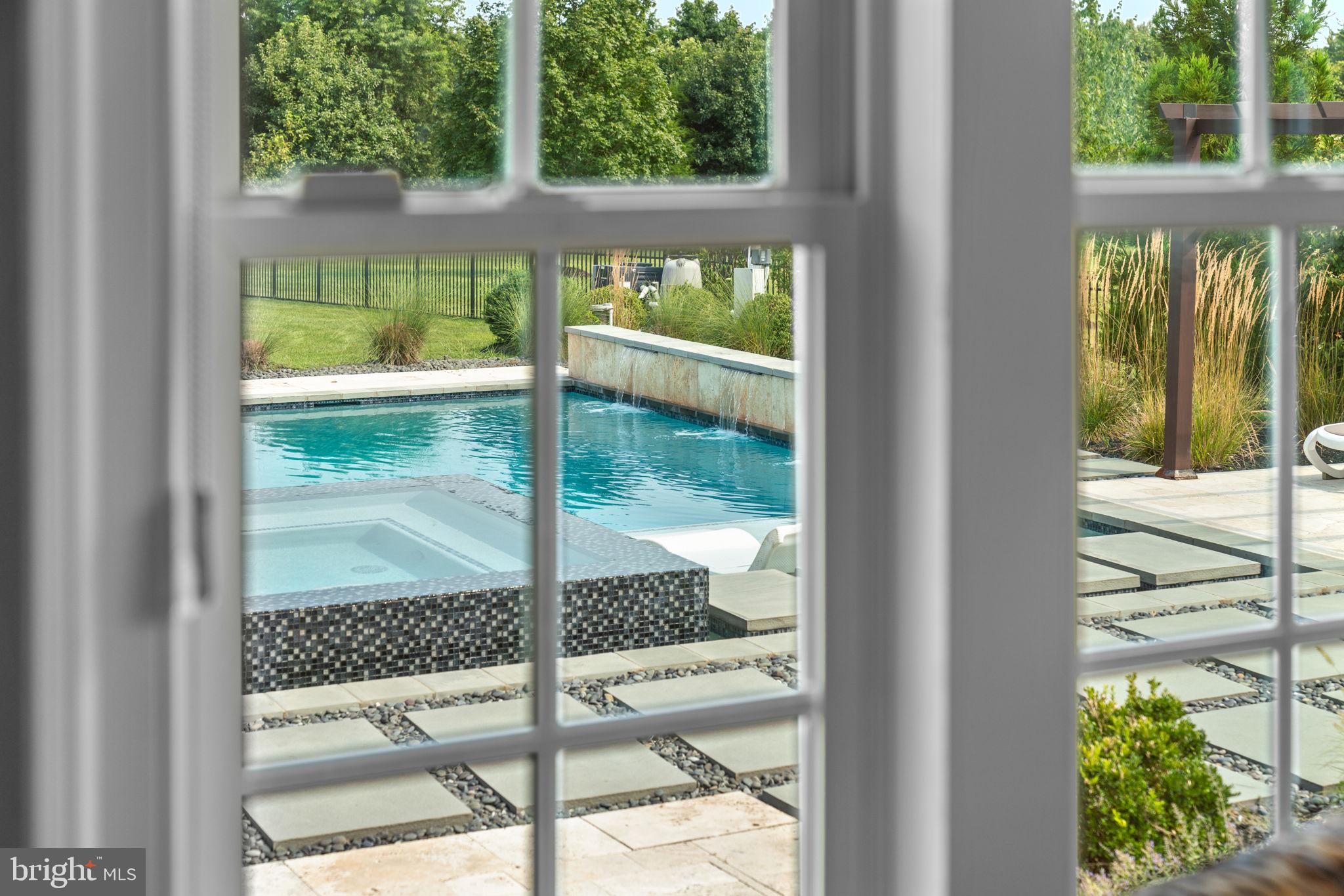 WALNUT GROVE - Residential