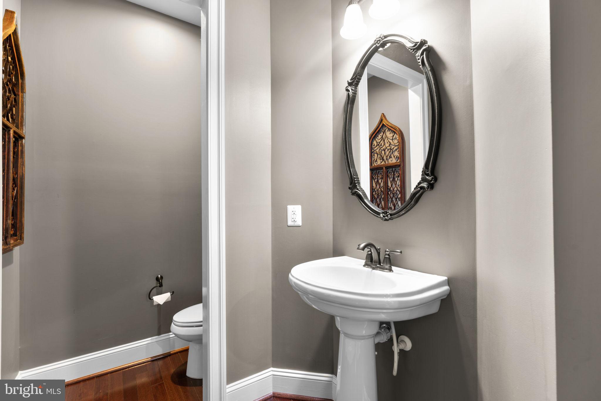 WALNUT GROVE - Residential