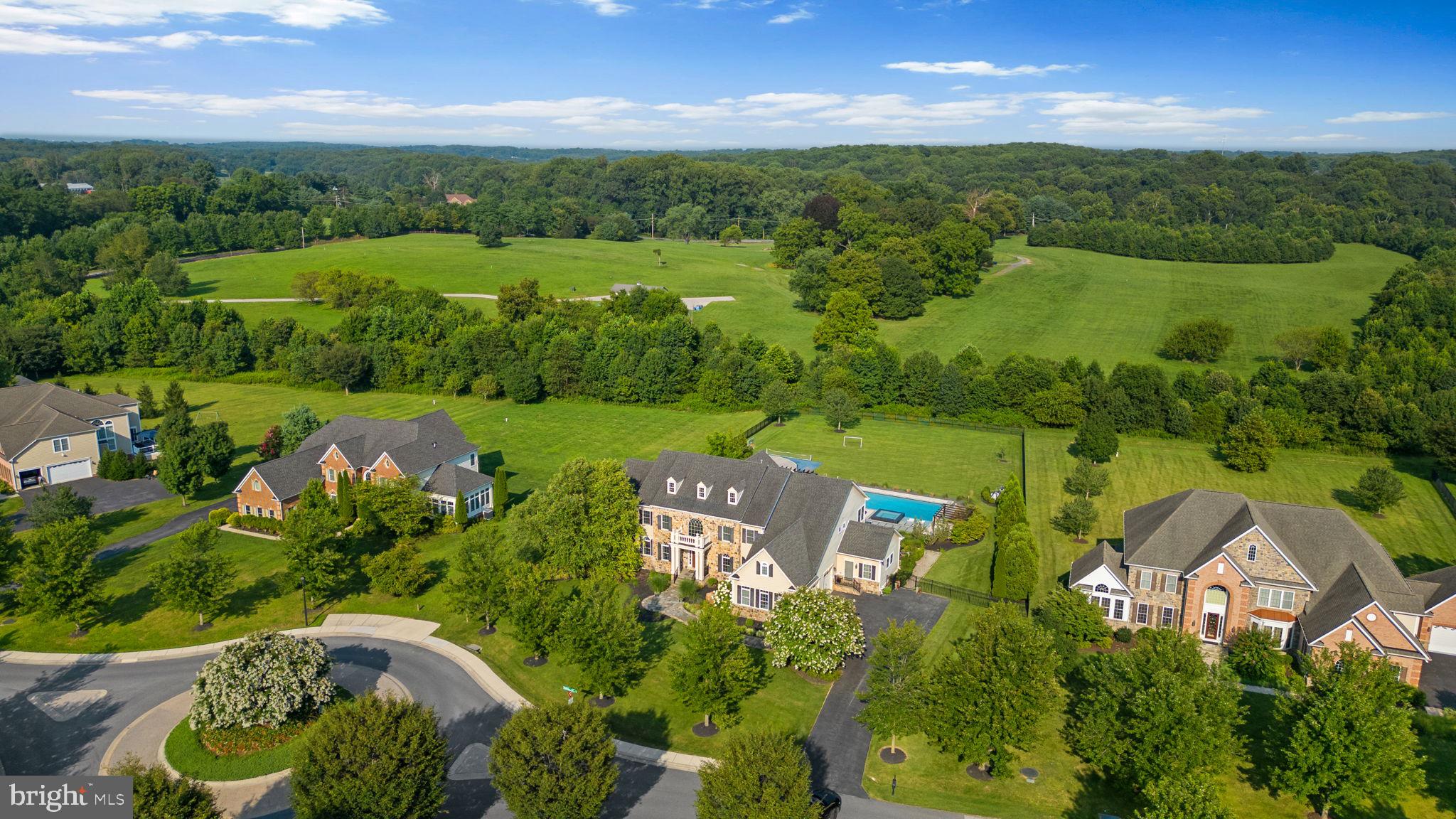 WALNUT GROVE - Residential