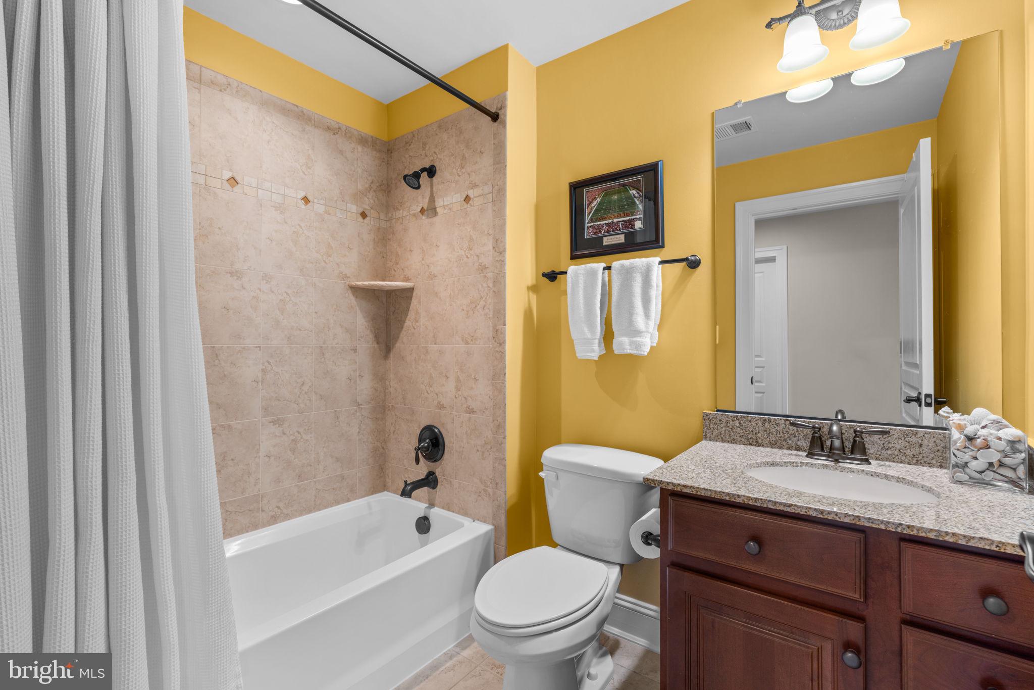 WALNUT GROVE - Residential