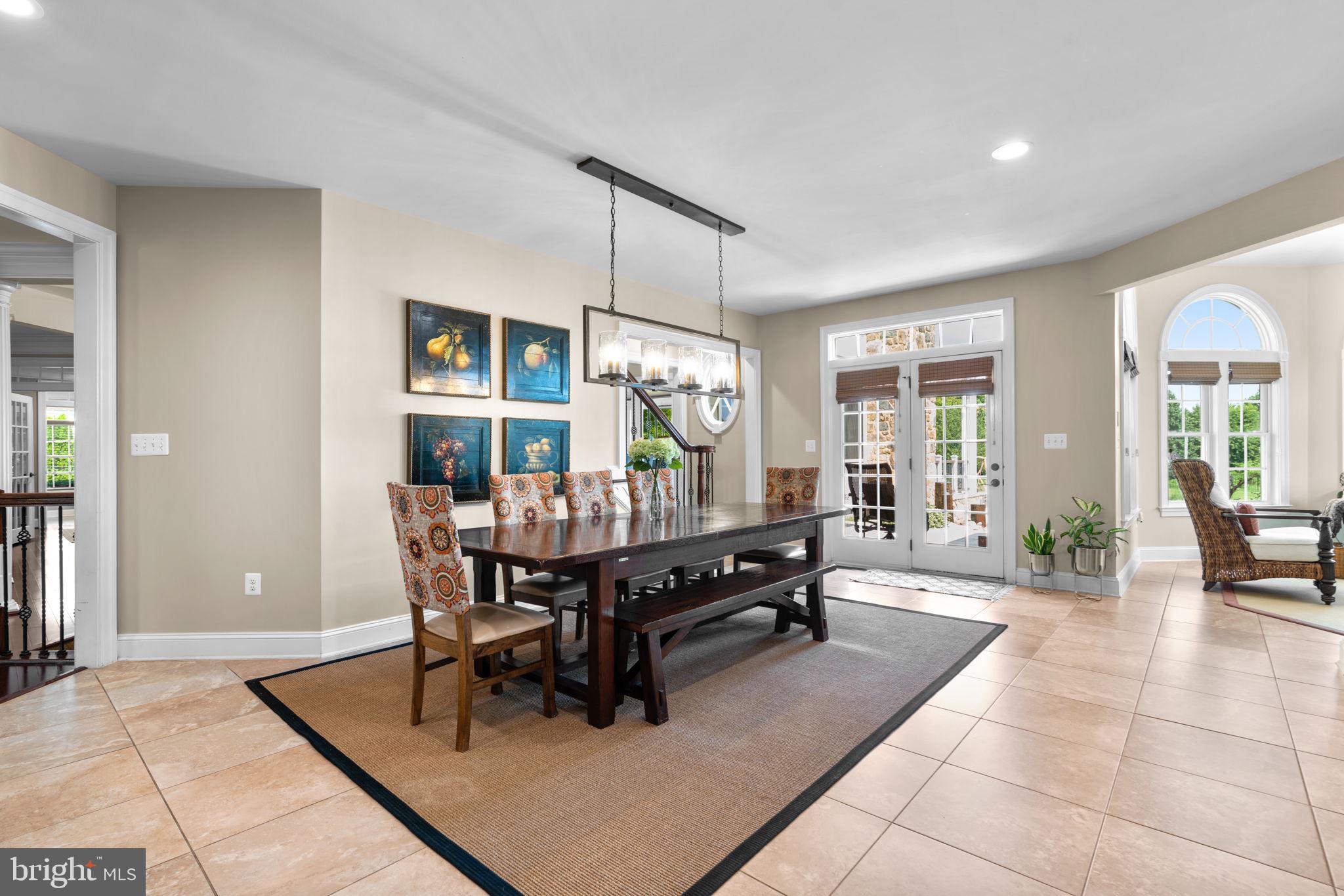 WALNUT GROVE - Residential