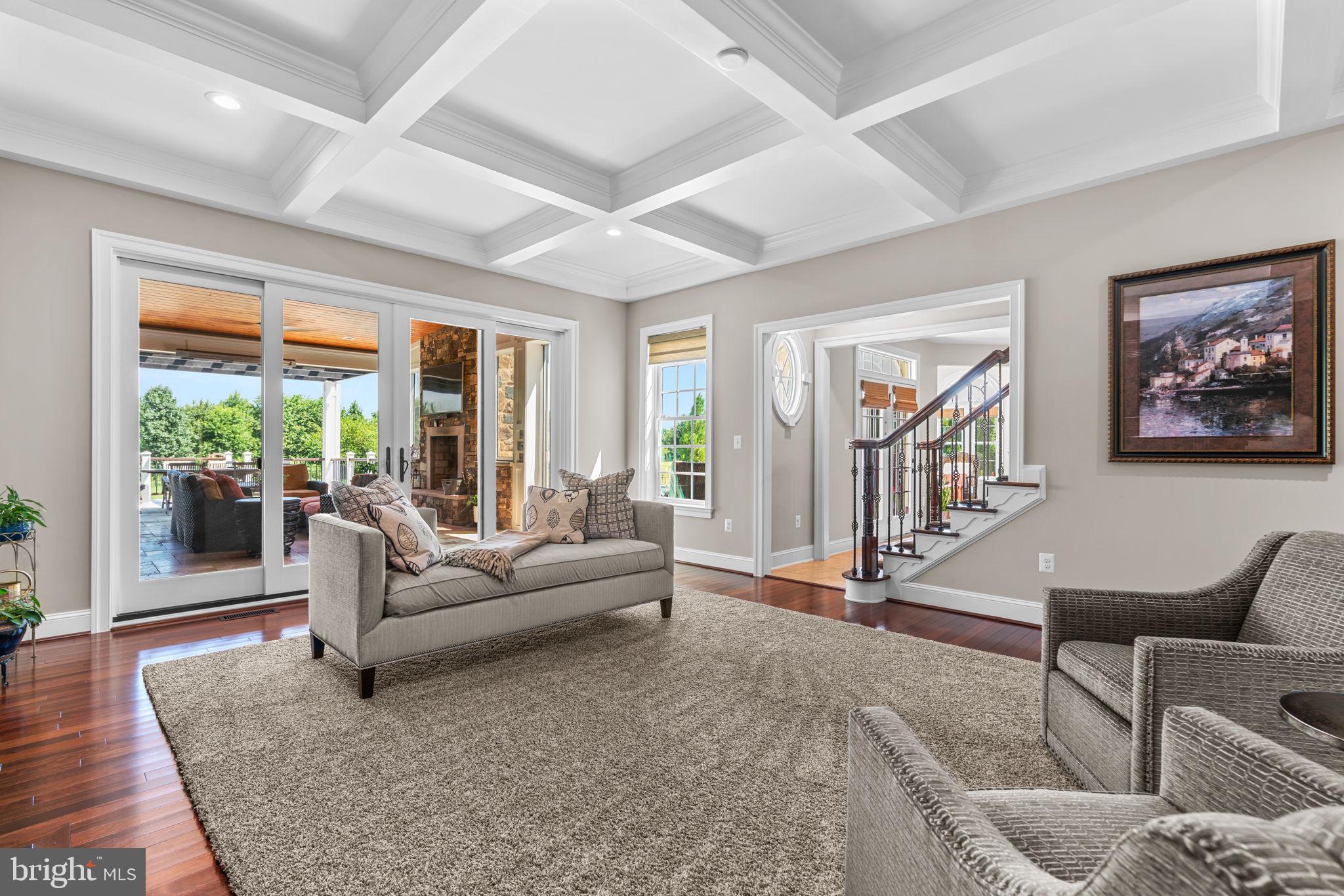 WALNUT GROVE - Residential