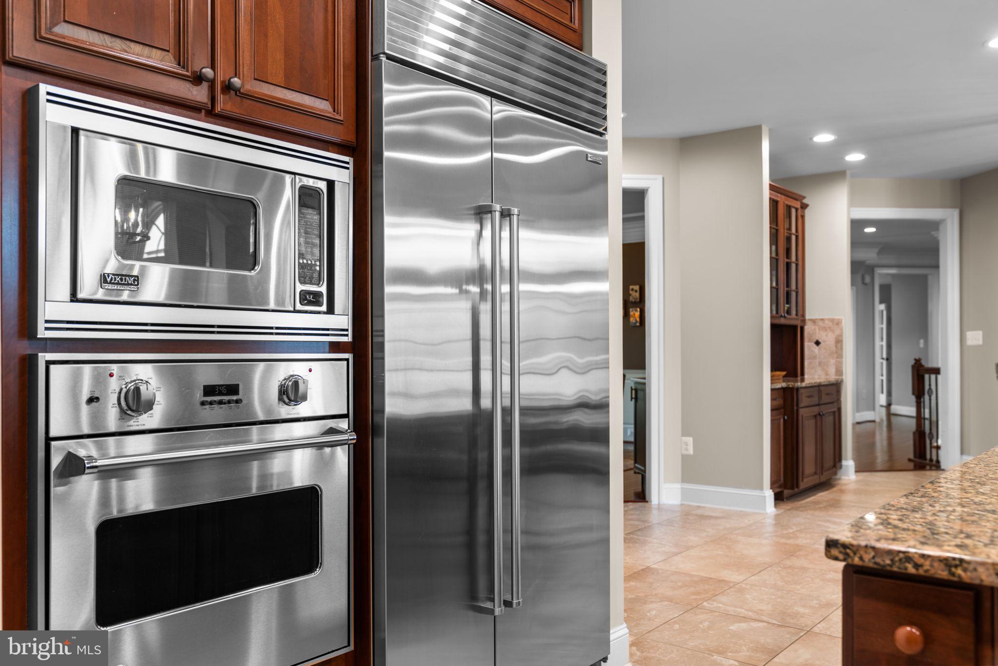 WALNUT GROVE - Residential