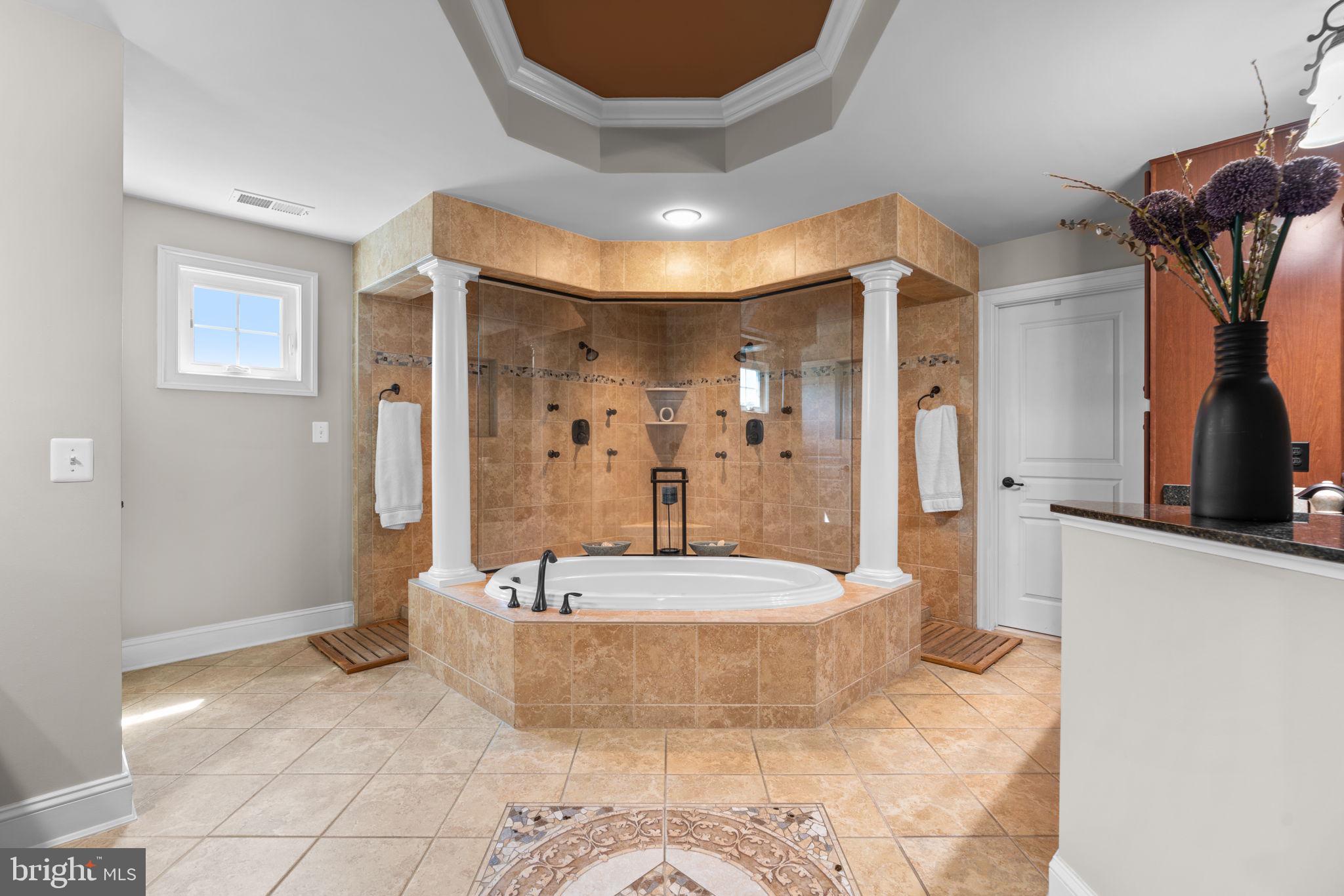 WALNUT GROVE - Residential