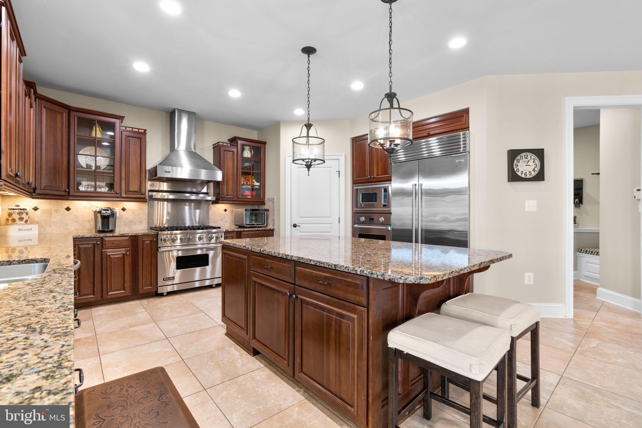 WALNUT GROVE - Residential