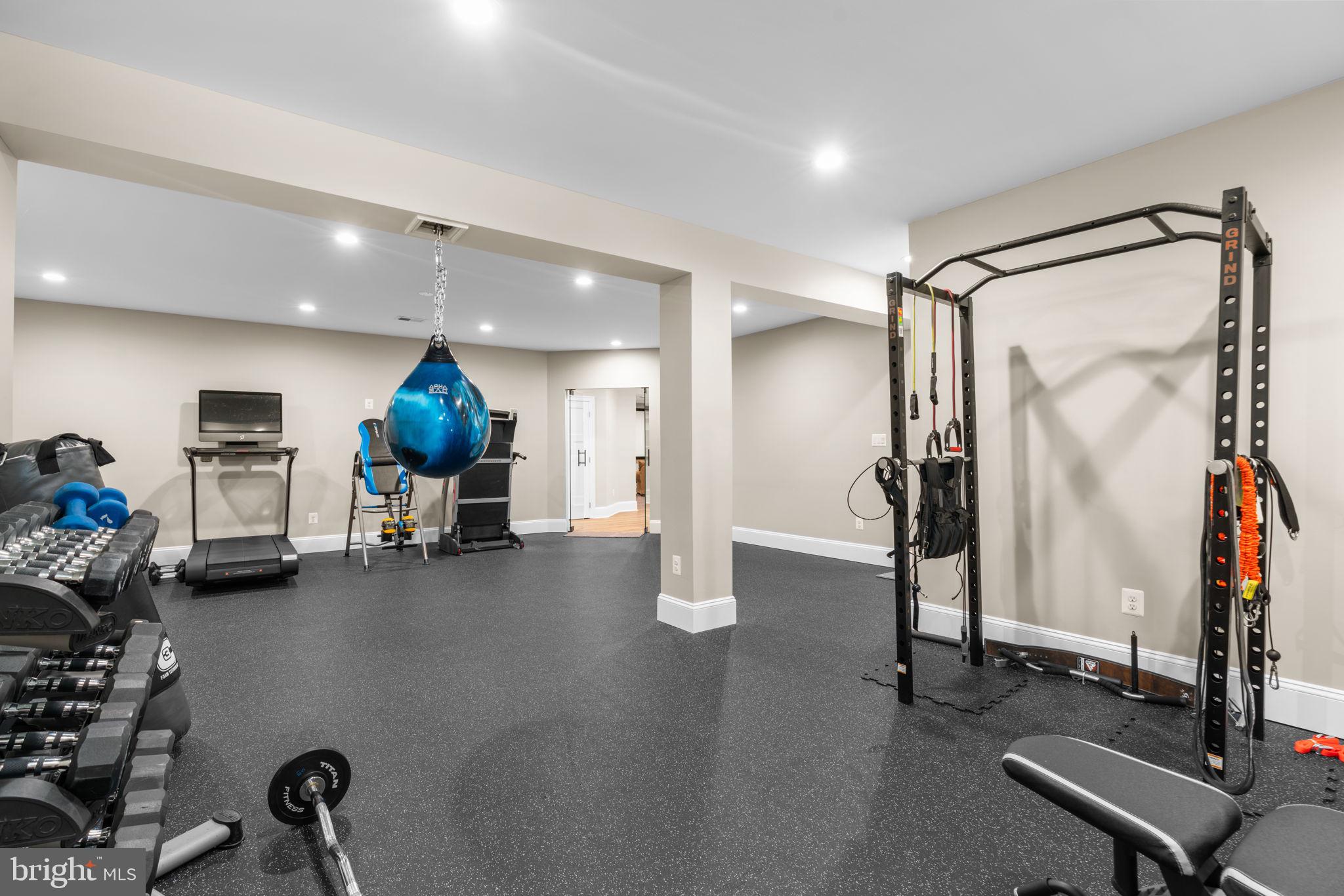 WALNUT GROVE - Residential