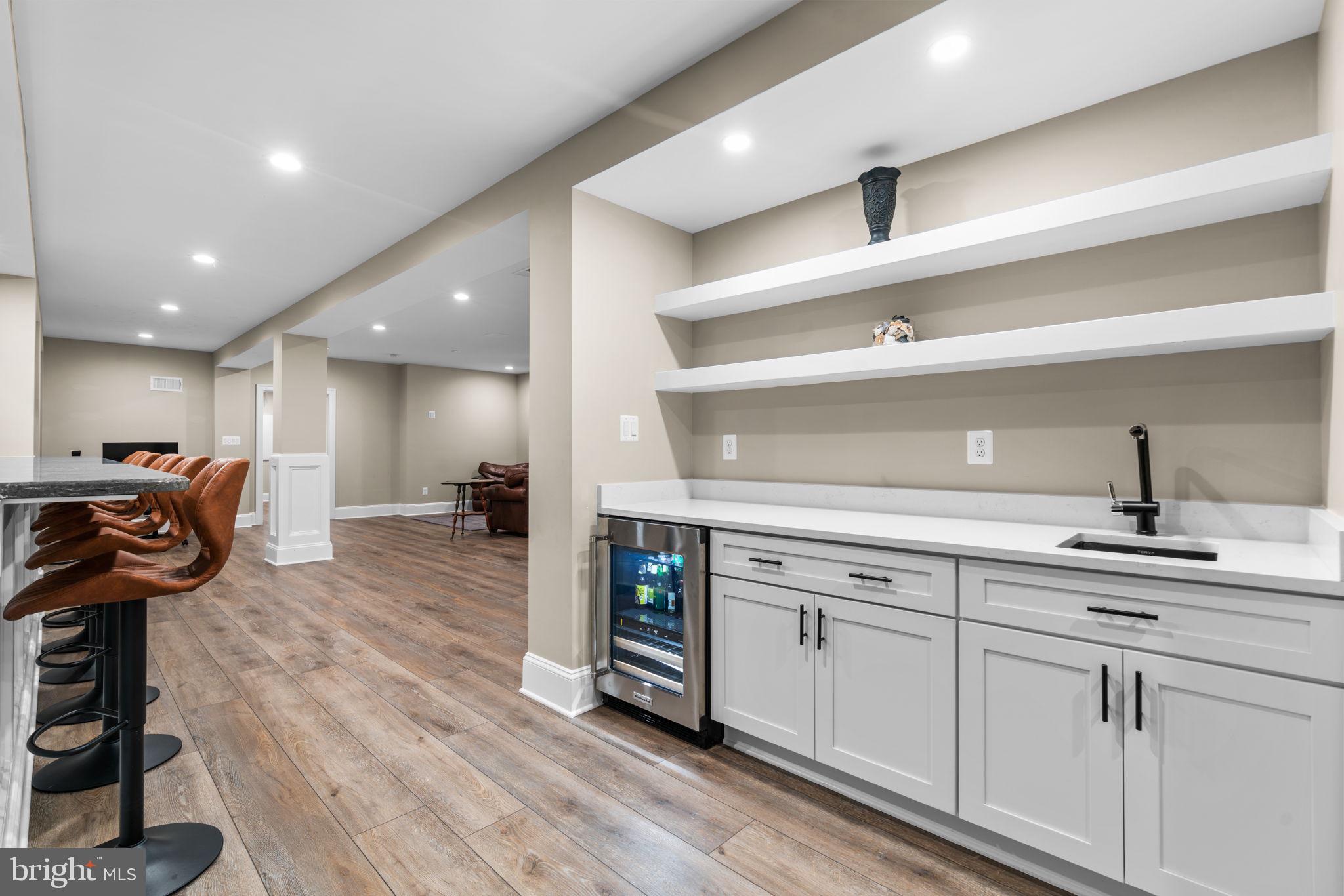 WALNUT GROVE - Residential