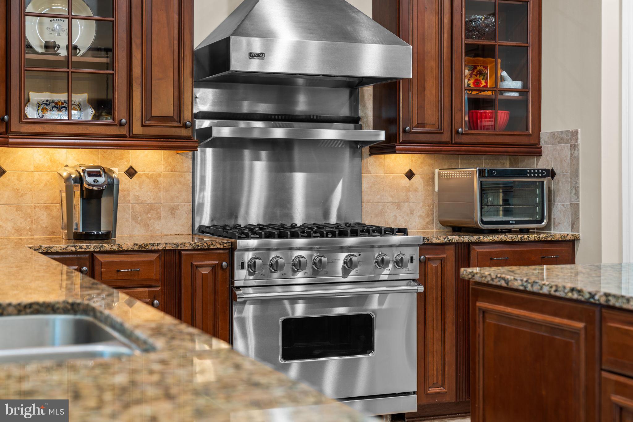 WALNUT GROVE - Residential