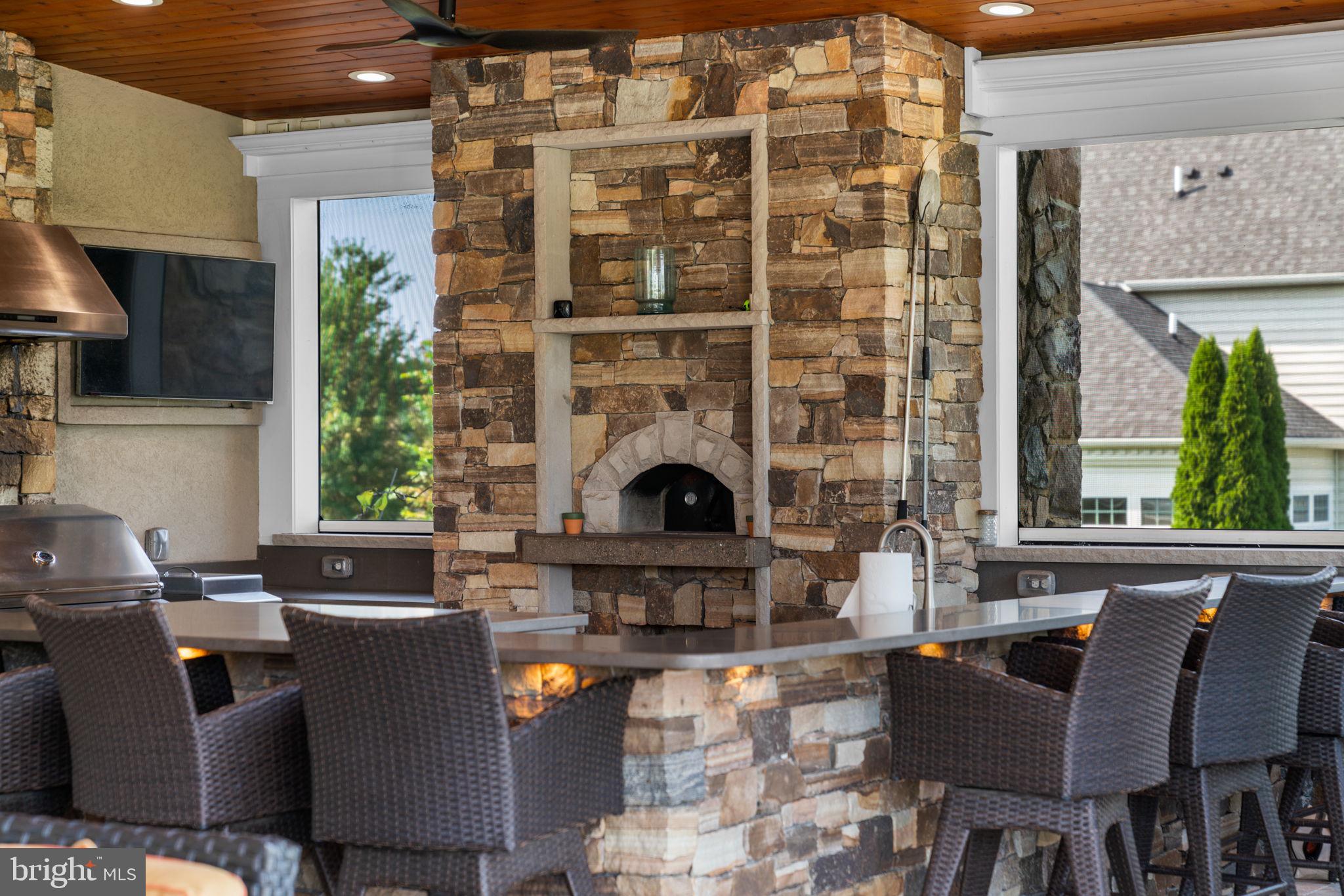 WALNUT GROVE - Residential