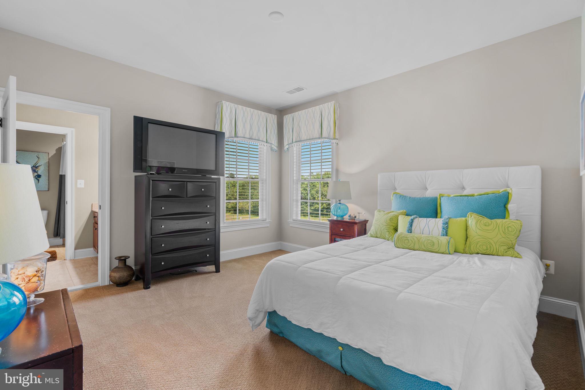 WALNUT GROVE - Residential