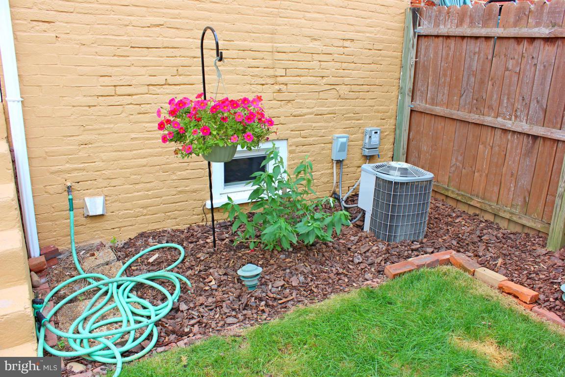 LANCASTER CITY WARD 6 - Residential