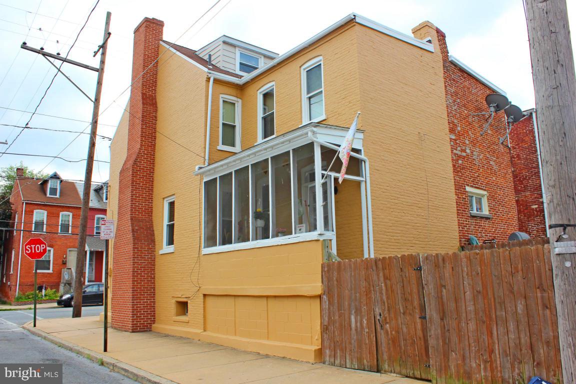 LANCASTER CITY WARD 6 - Residential