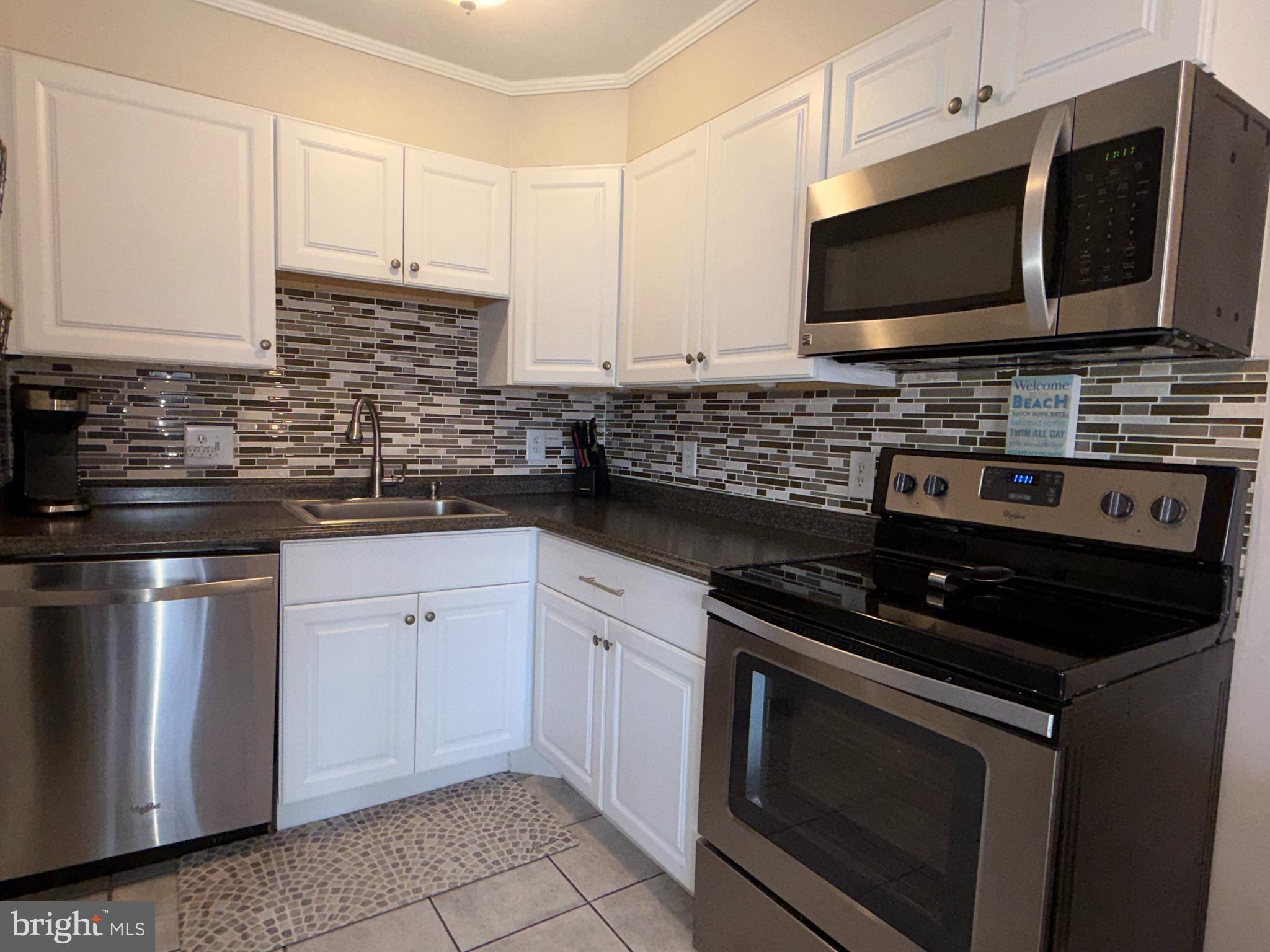 153 NEWPORT BAY DRIVE 2