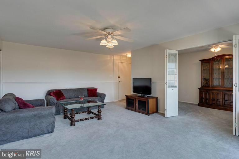 MOORINGS OF OCCOQUAN CON - Residential Lease