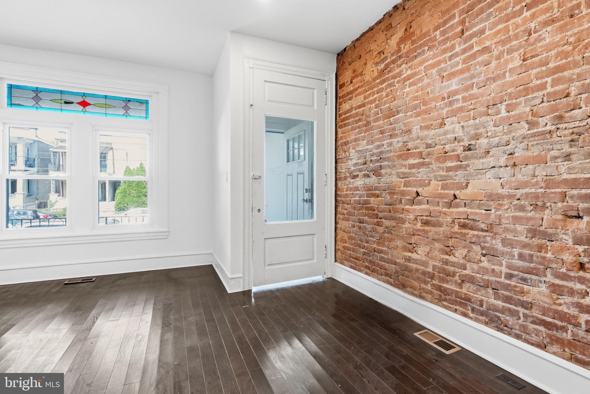 1348 S 52ND STREET