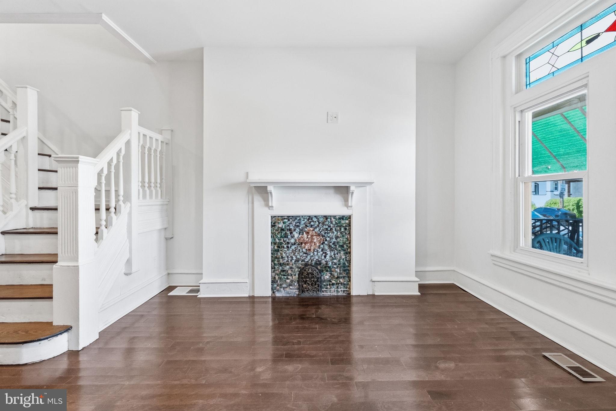 1348 S 52ND STREET