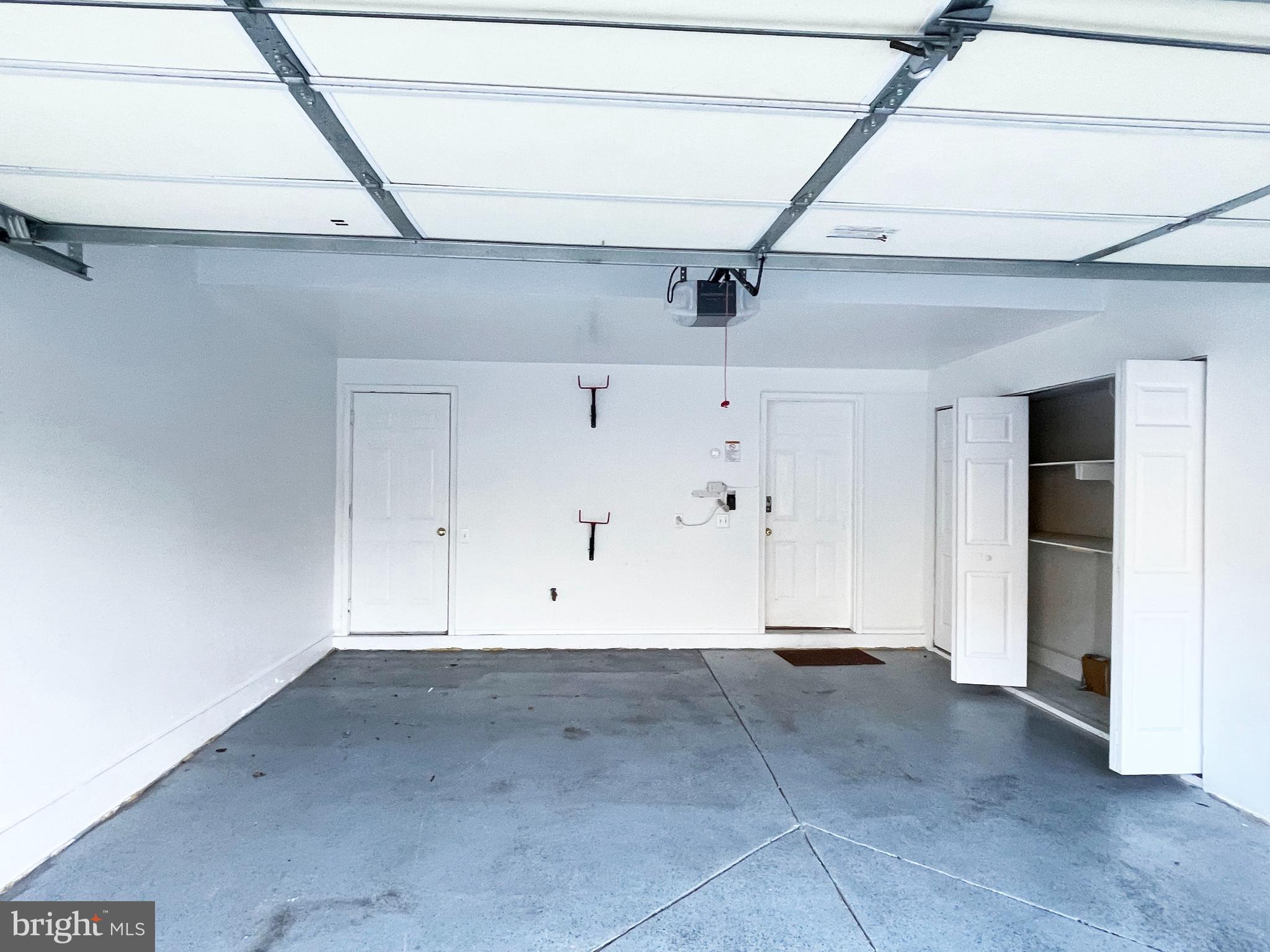 SUMMERFIELD CROSSING - Residential Lease