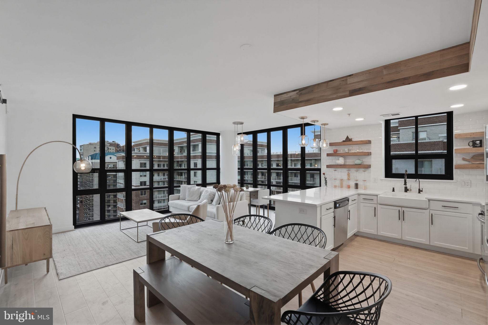 888 N QUINCY STREET 1901