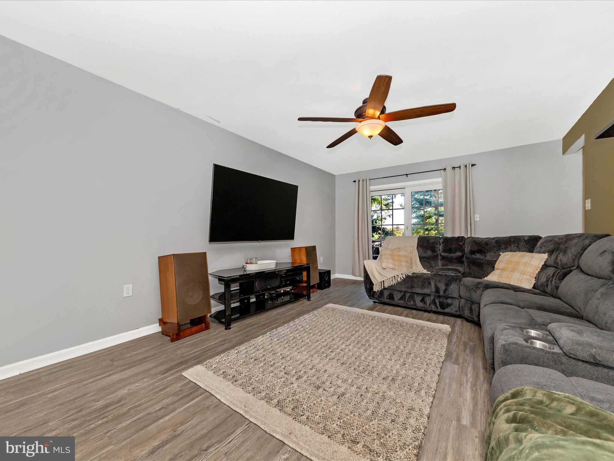 FOUNTAINDALE - Residential