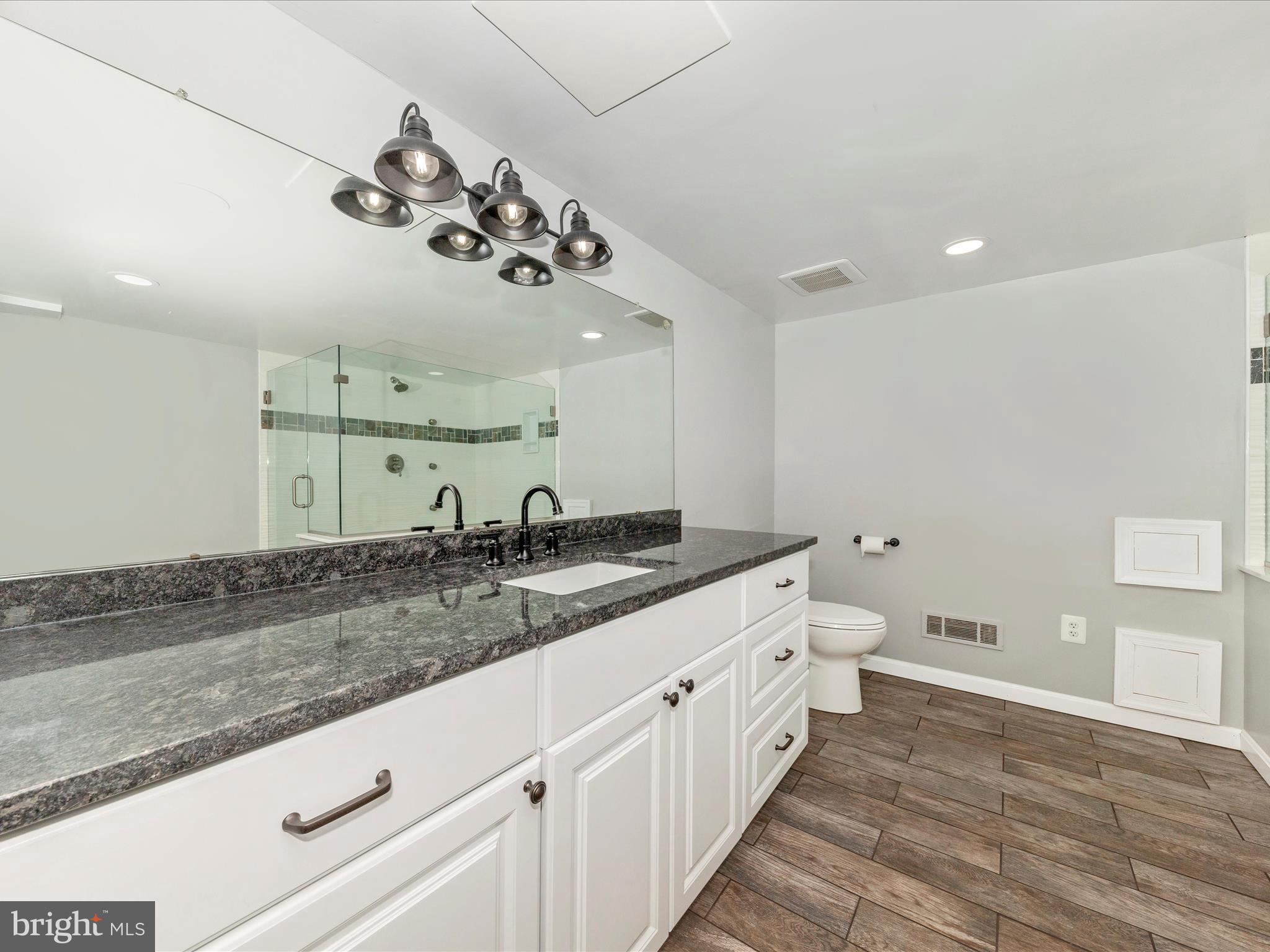 FOUNTAINDALE - Residential