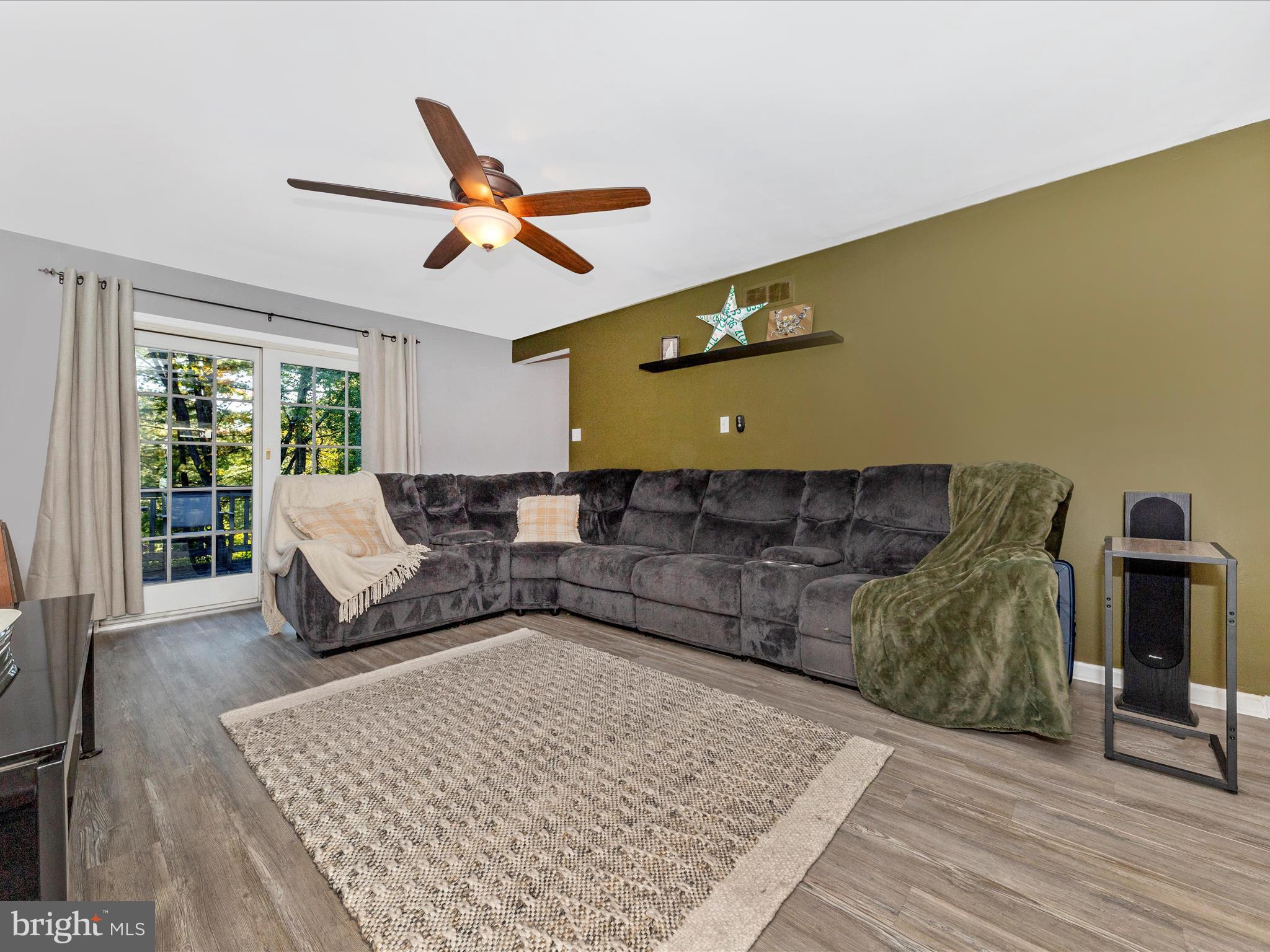 FOUNTAINDALE - Residential