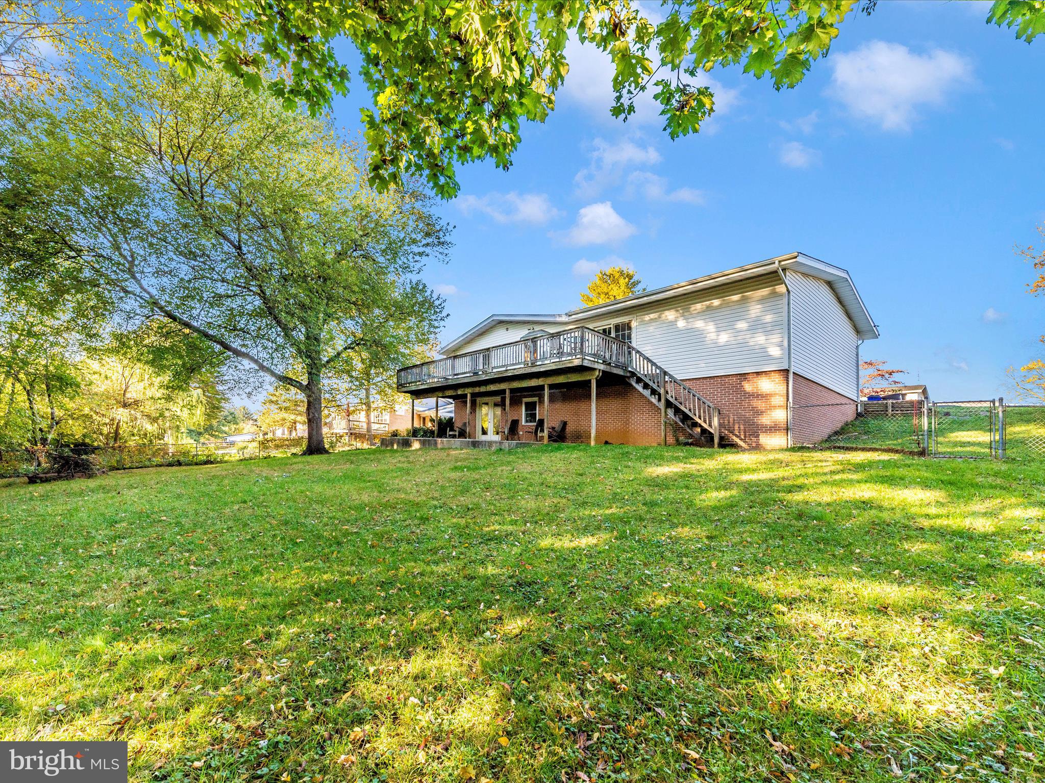 FOUNTAINDALE - Residential