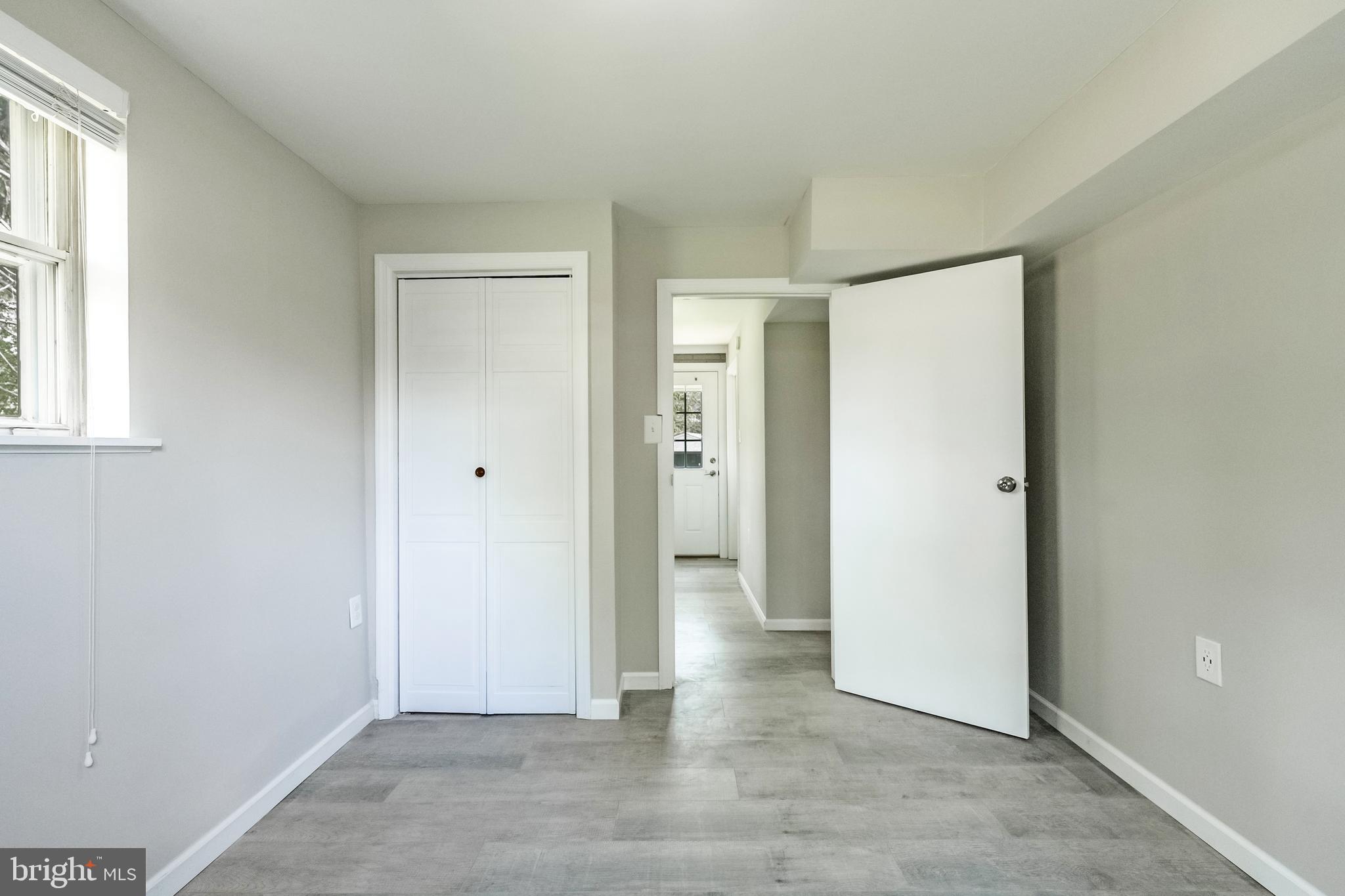 STERLING - Residential Lease