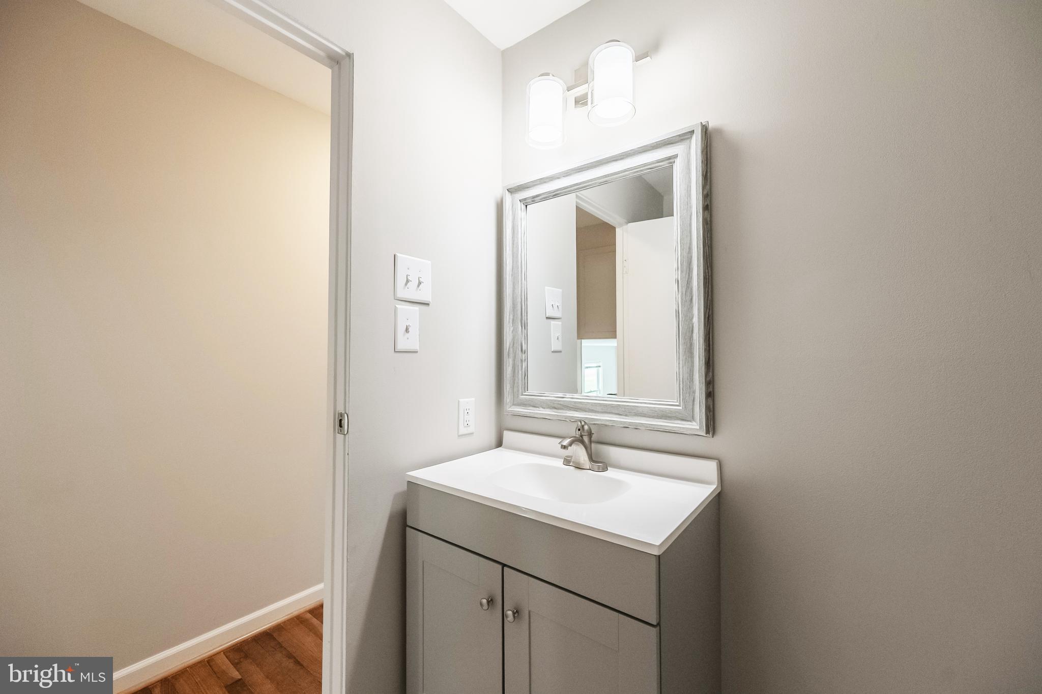 STERLING - Residential Lease