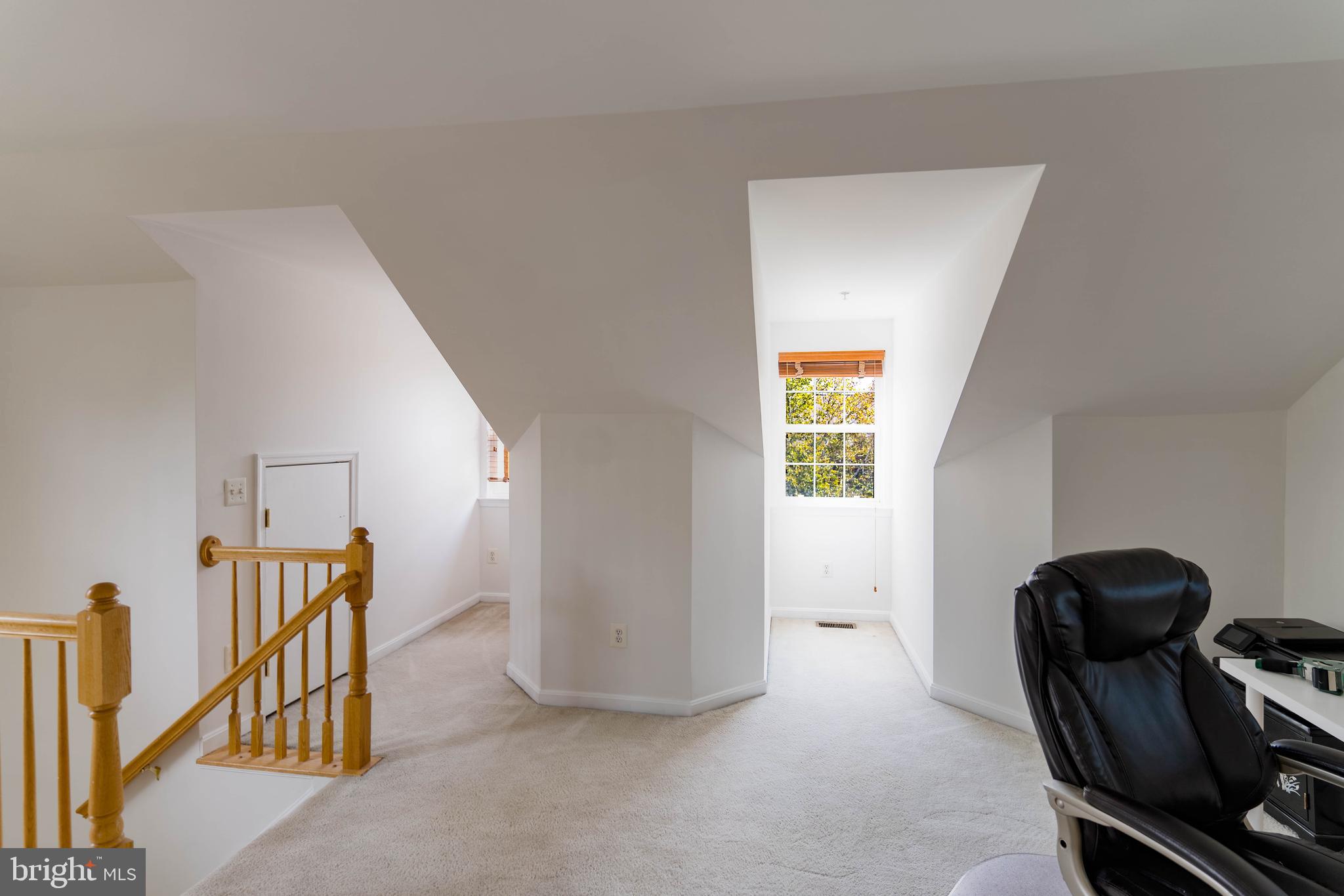 SOUTH RIDING - Residential