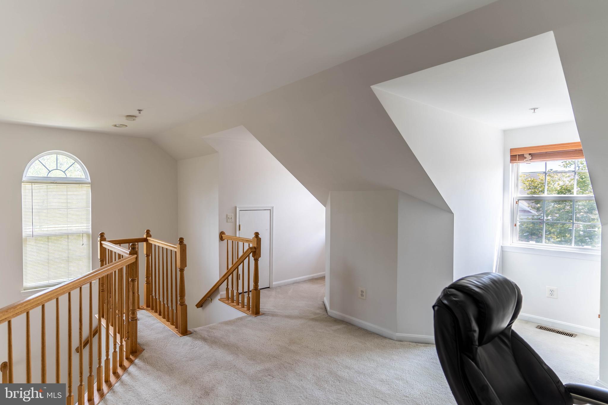 SOUTH RIDING - Residential