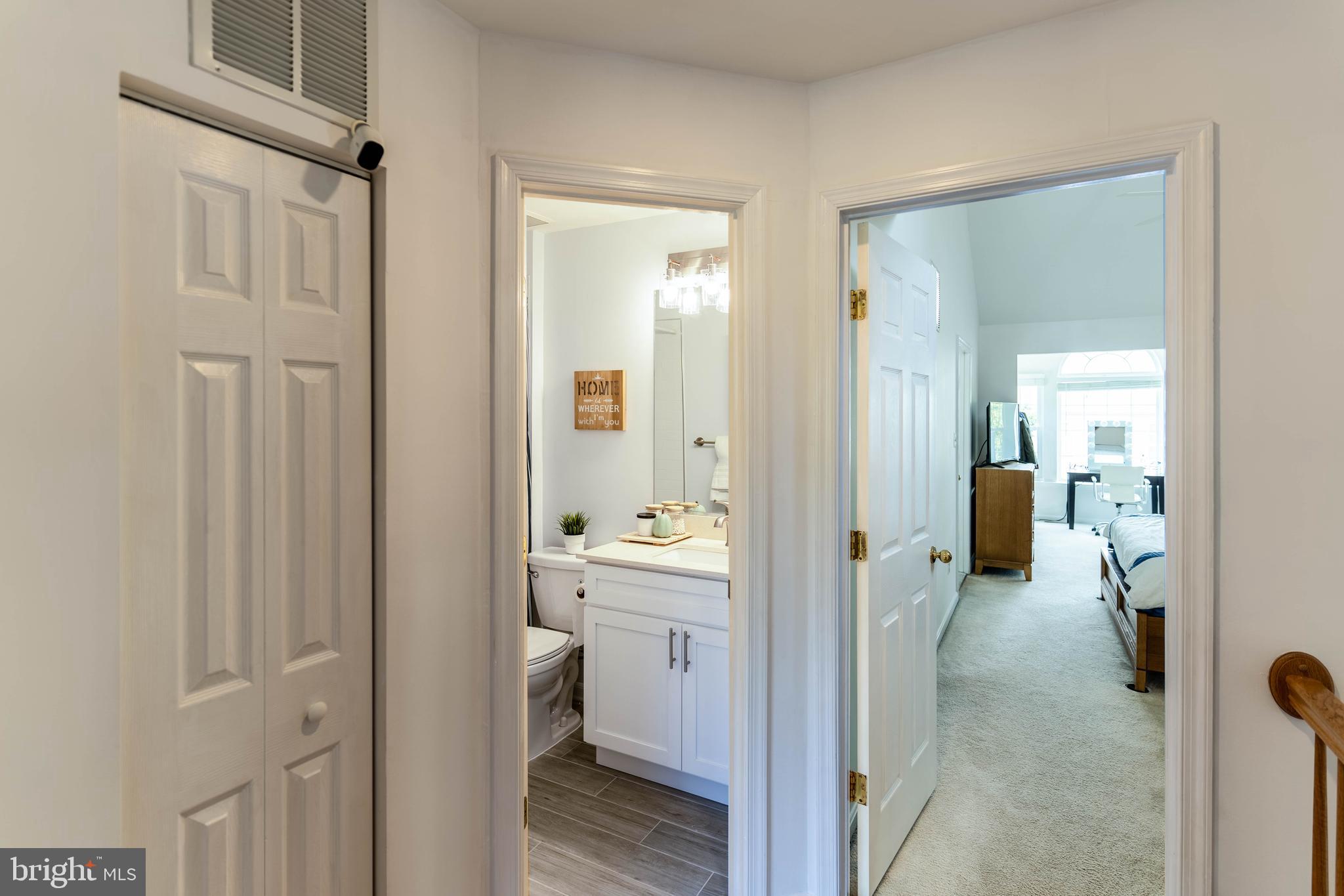 SOUTH RIDING - Residential