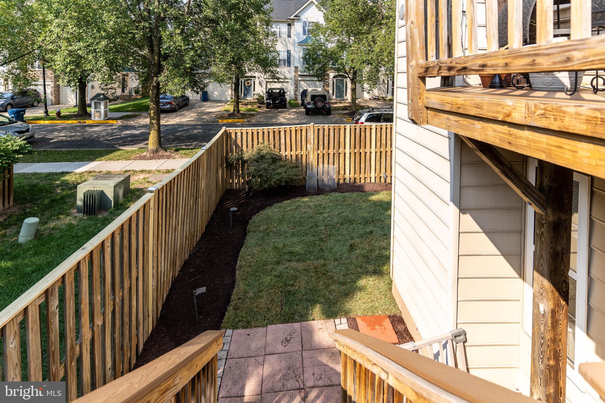 SOUTH RIDING - Residential