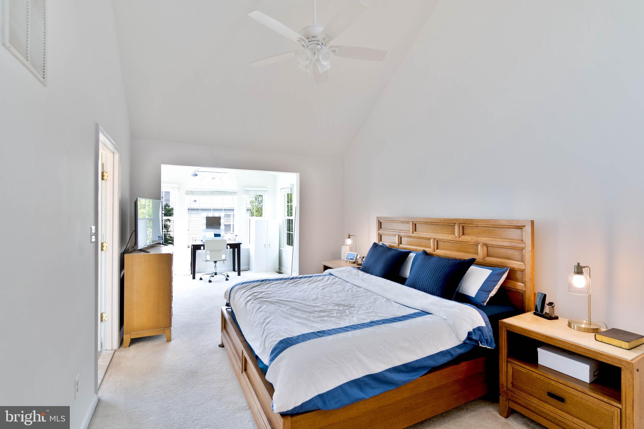 SOUTH RIDING - Residential