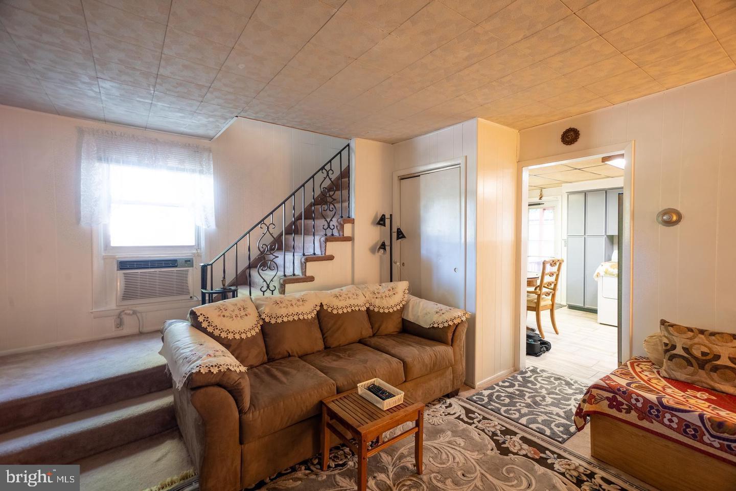 BRISTOL - Residential