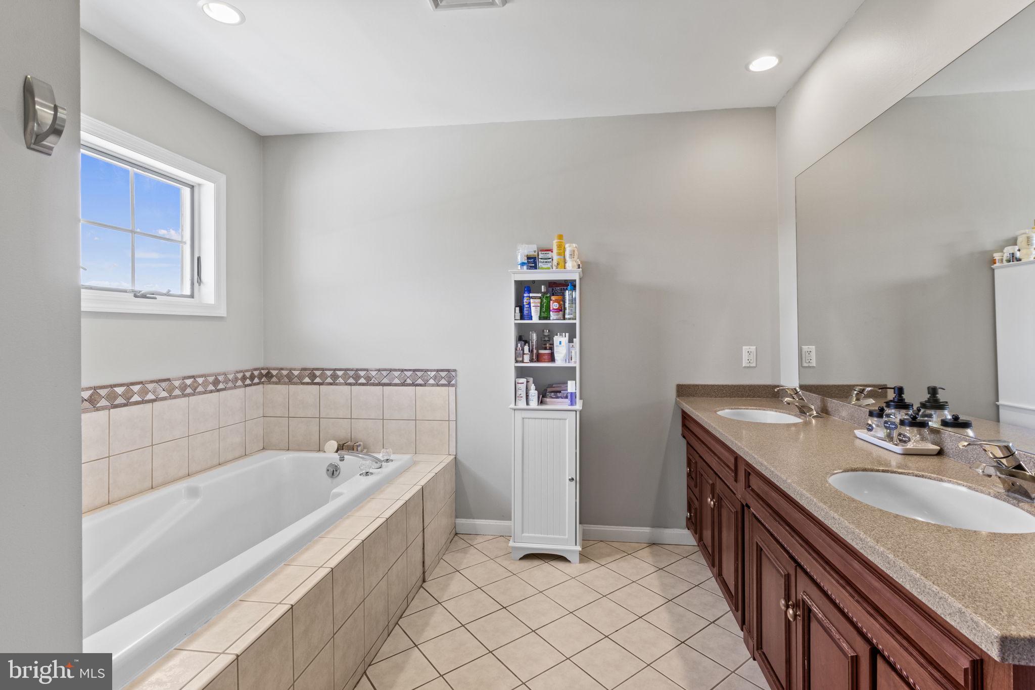 RED CLAY VALLEY - Residential