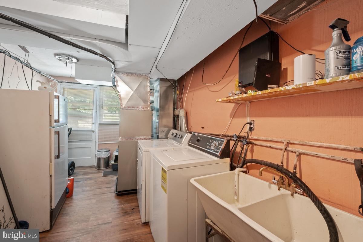 LAVEROCK - Residential