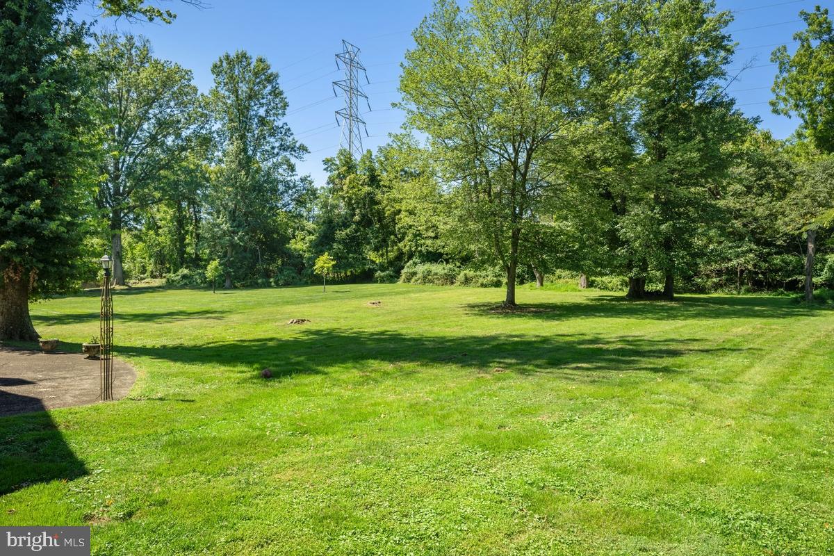 LAVEROCK - Residential