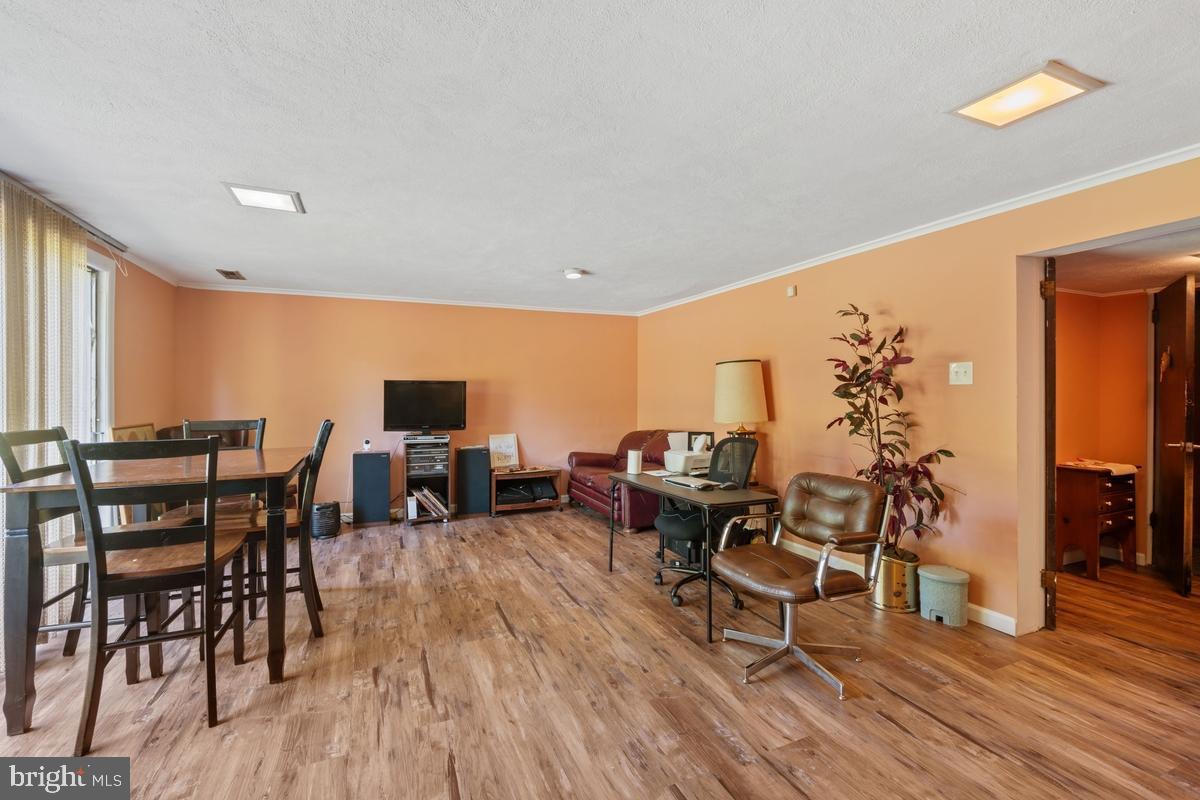 LAVEROCK - Residential