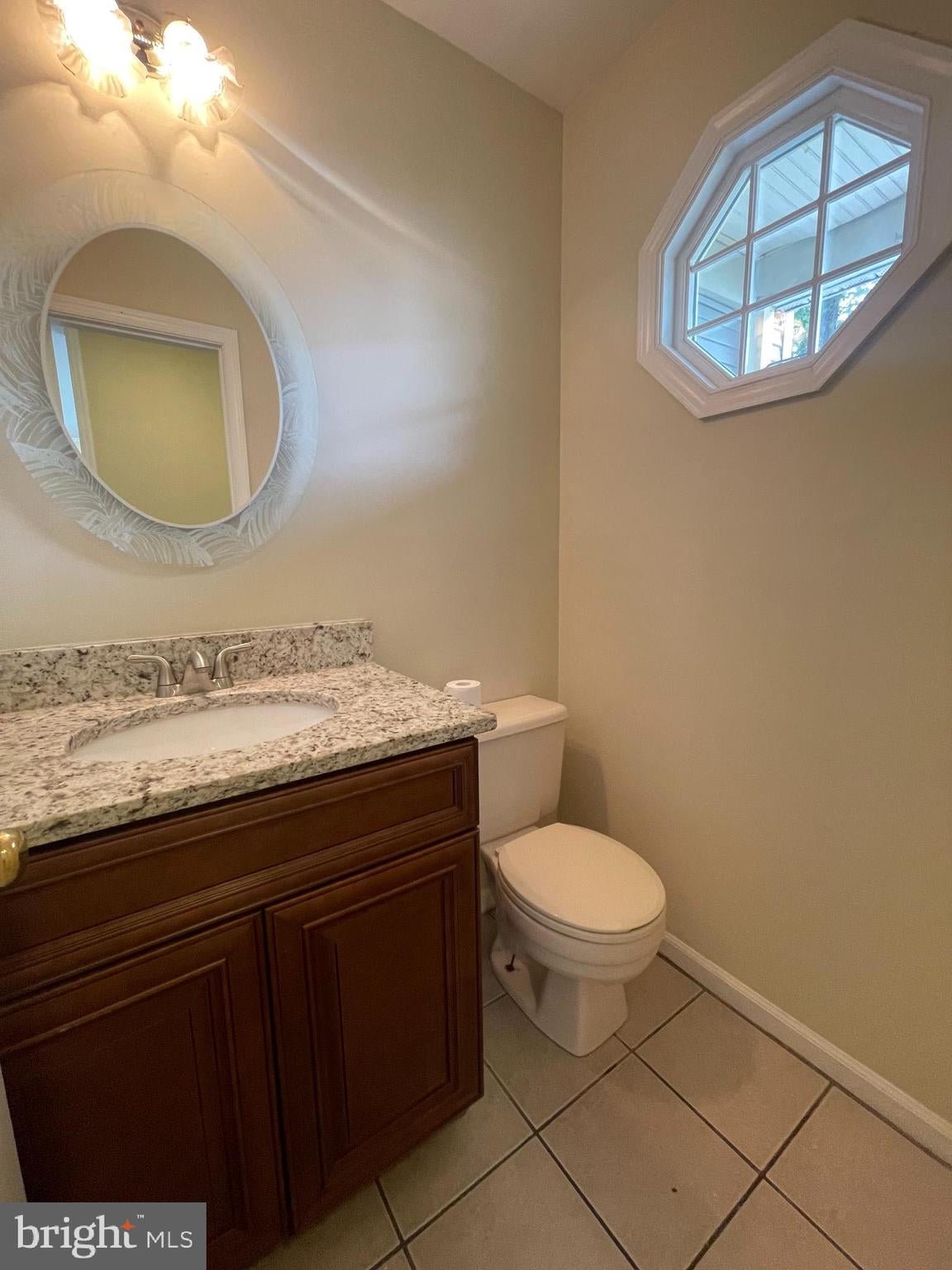 405 WINDSOR RIDGE COURT