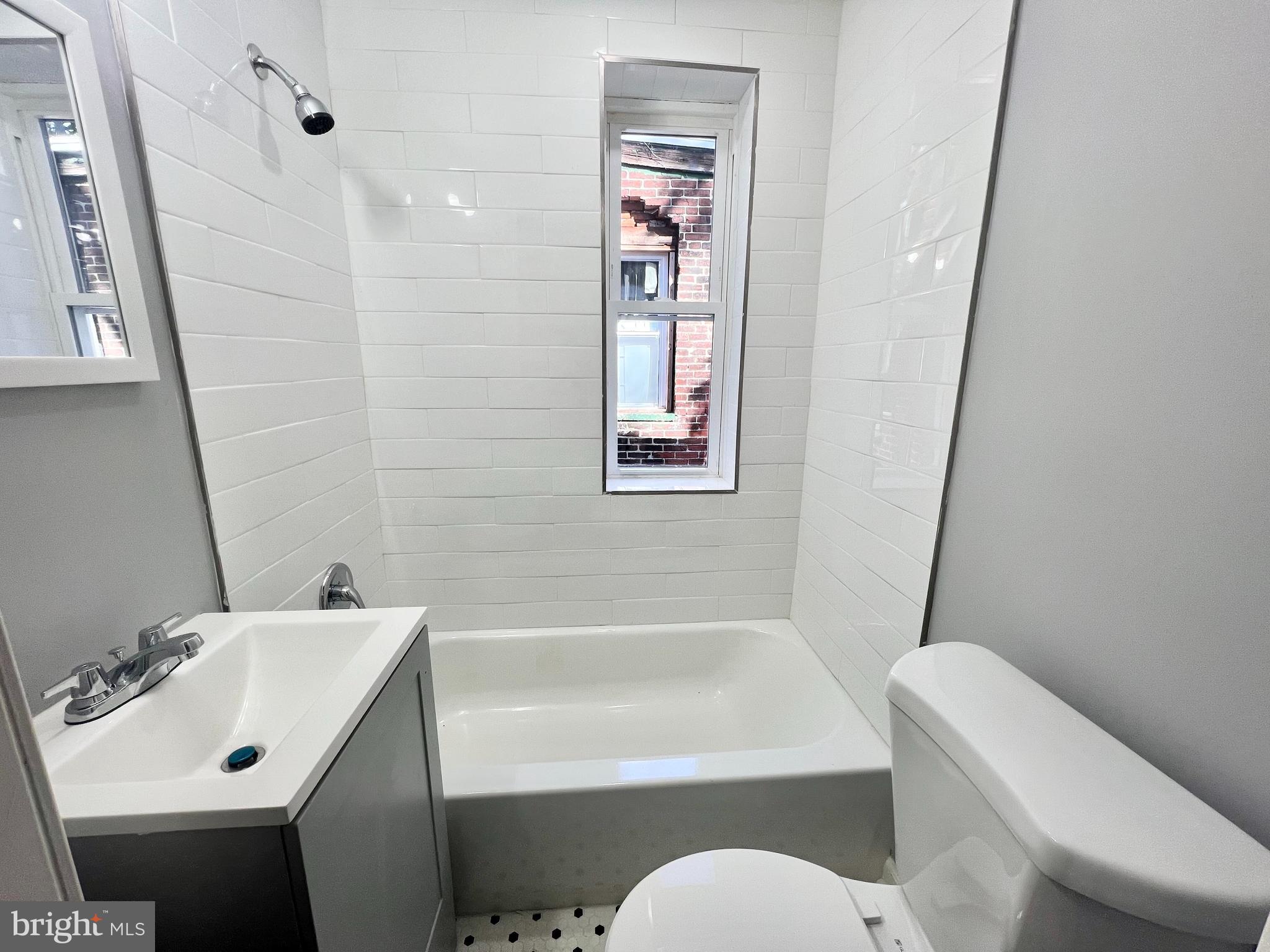 NORTH CENTRAL - Residential Lease