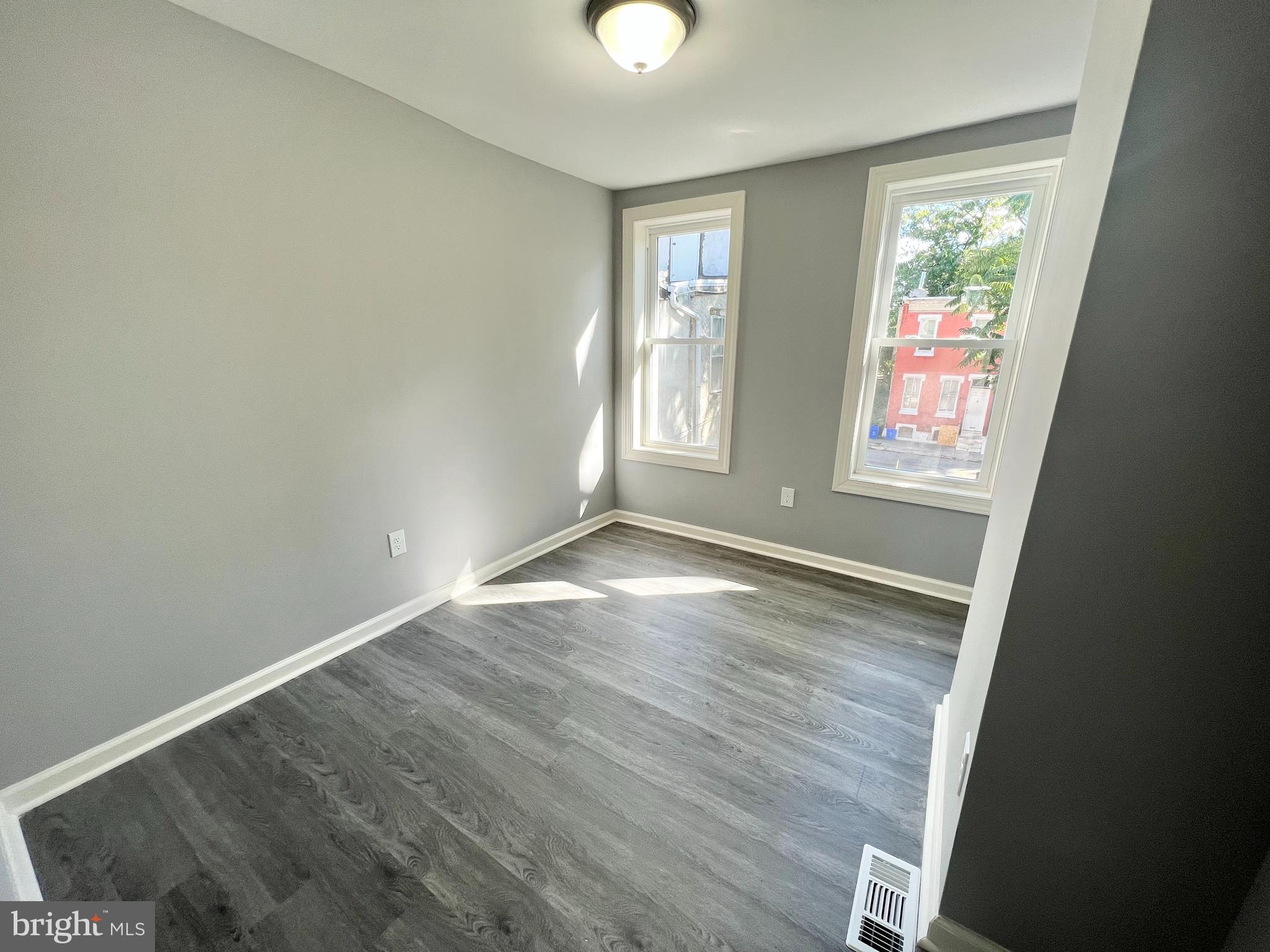 NORTH CENTRAL - Residential Lease