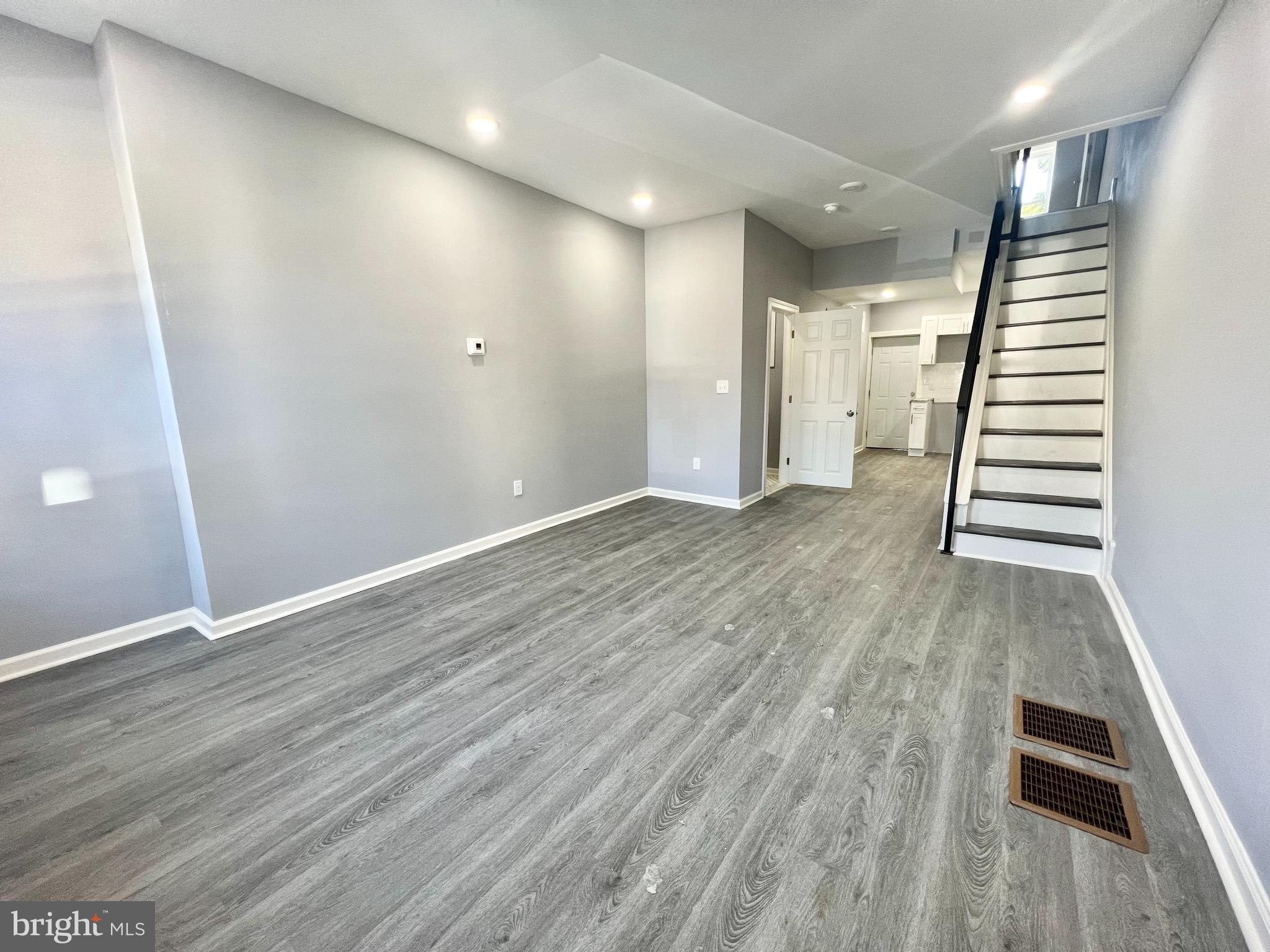 NORTH CENTRAL - Residential Lease