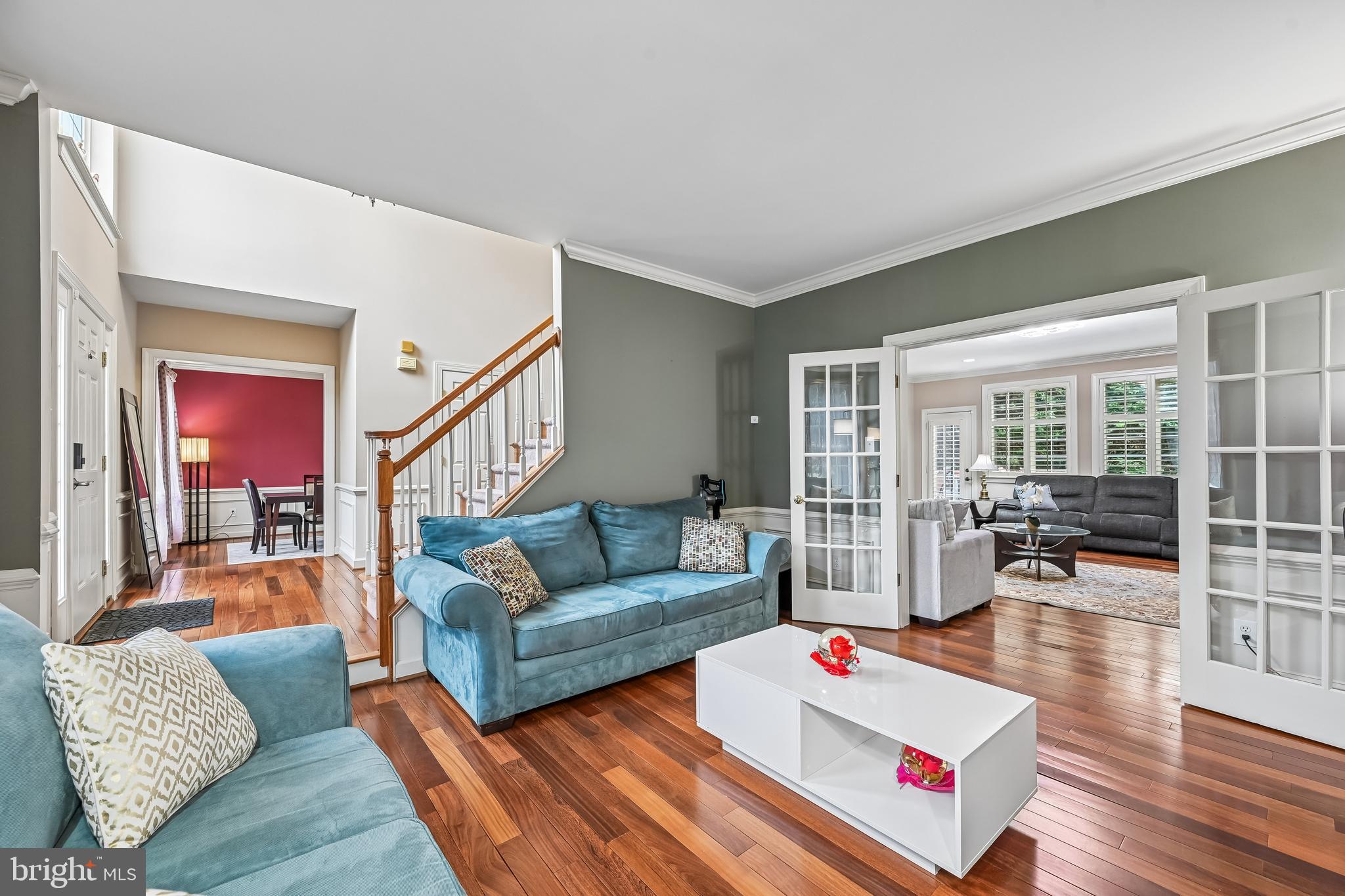 WINDSOR KNOLLS - Residential
