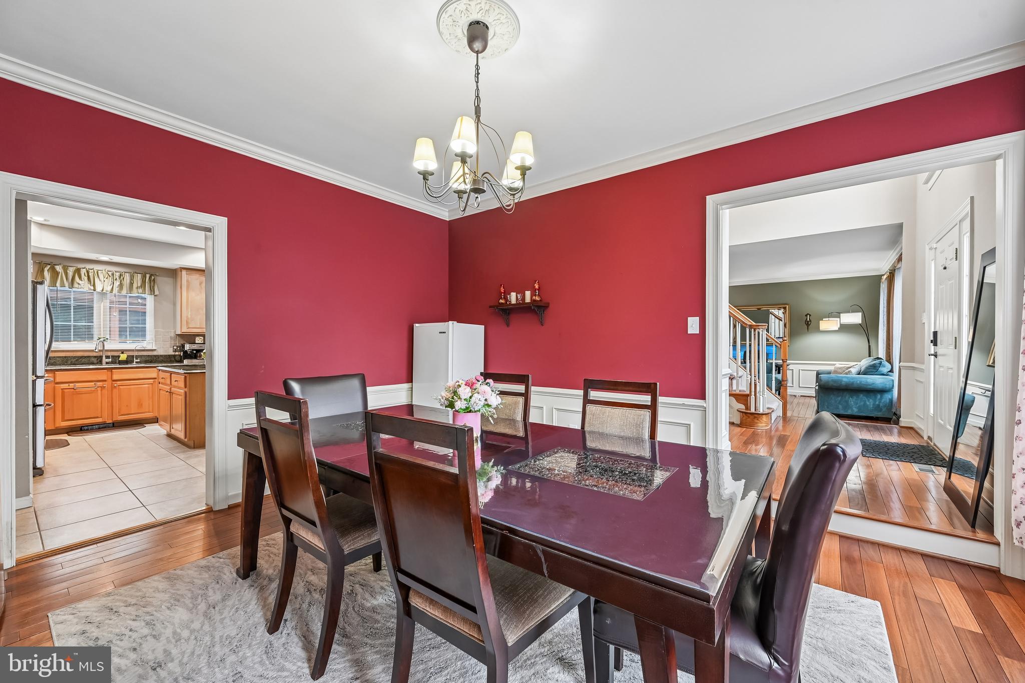 WINDSOR KNOLLS - Residential