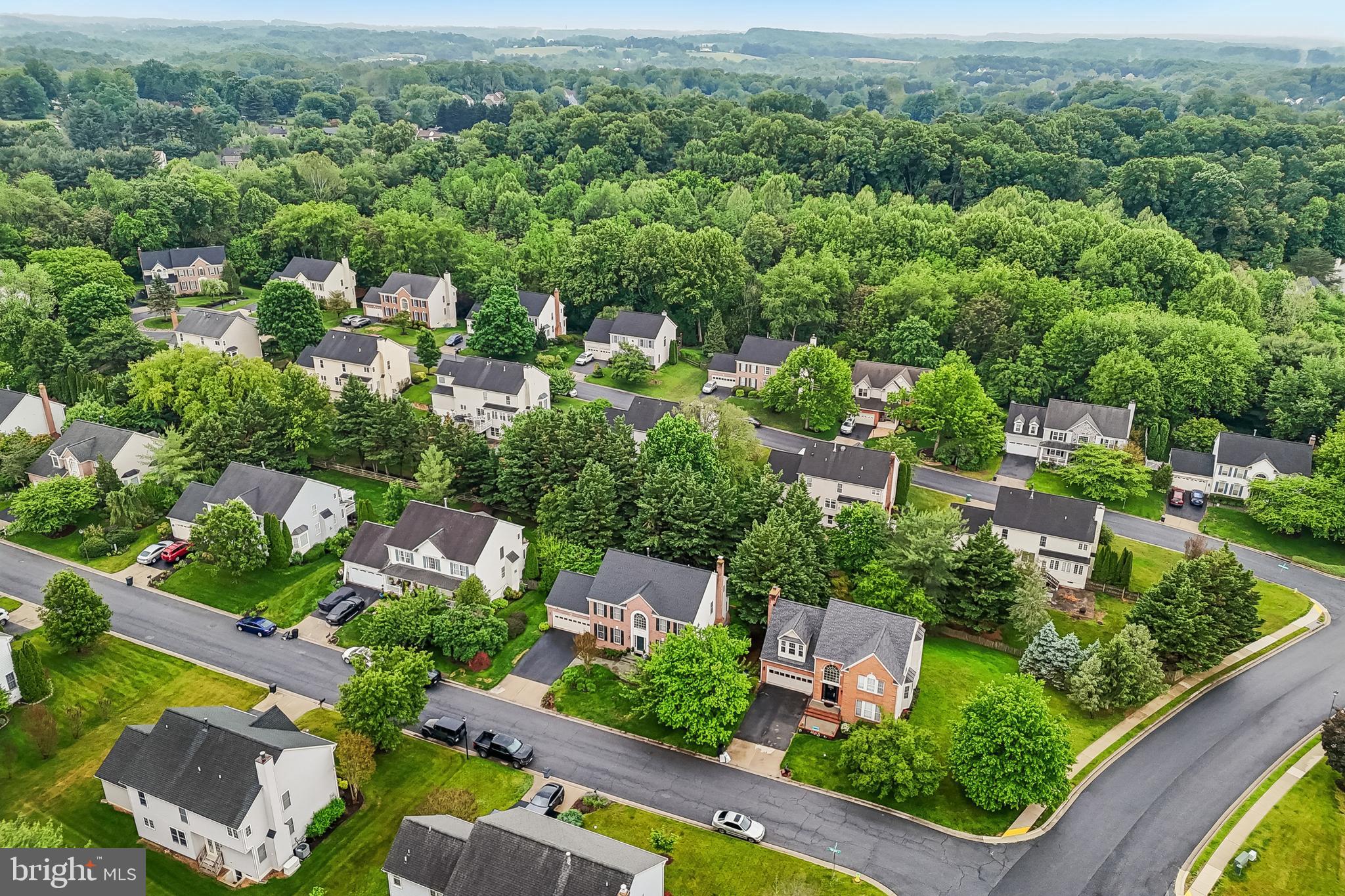 WINDSOR KNOLLS - Residential
