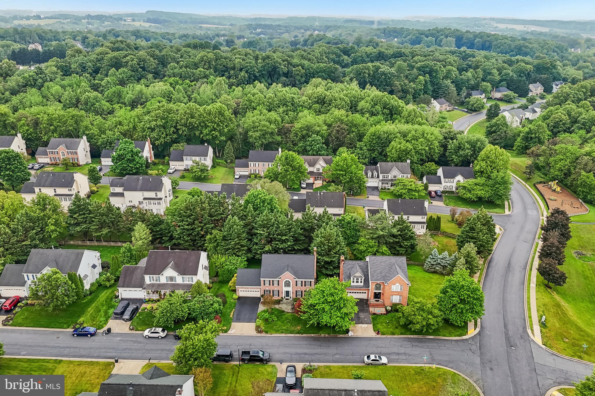 WINDSOR KNOLLS - Residential